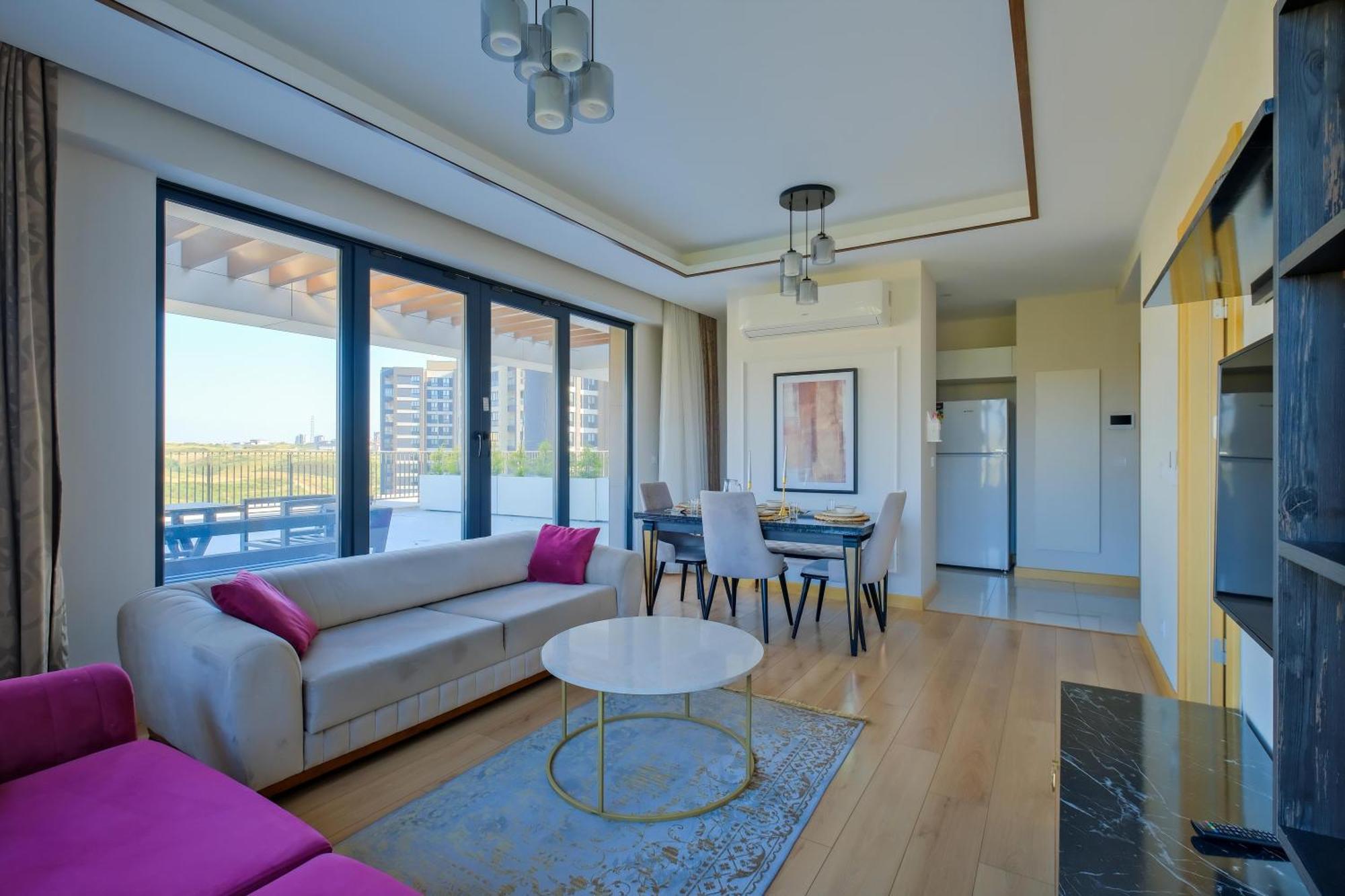 Grand Apartment *