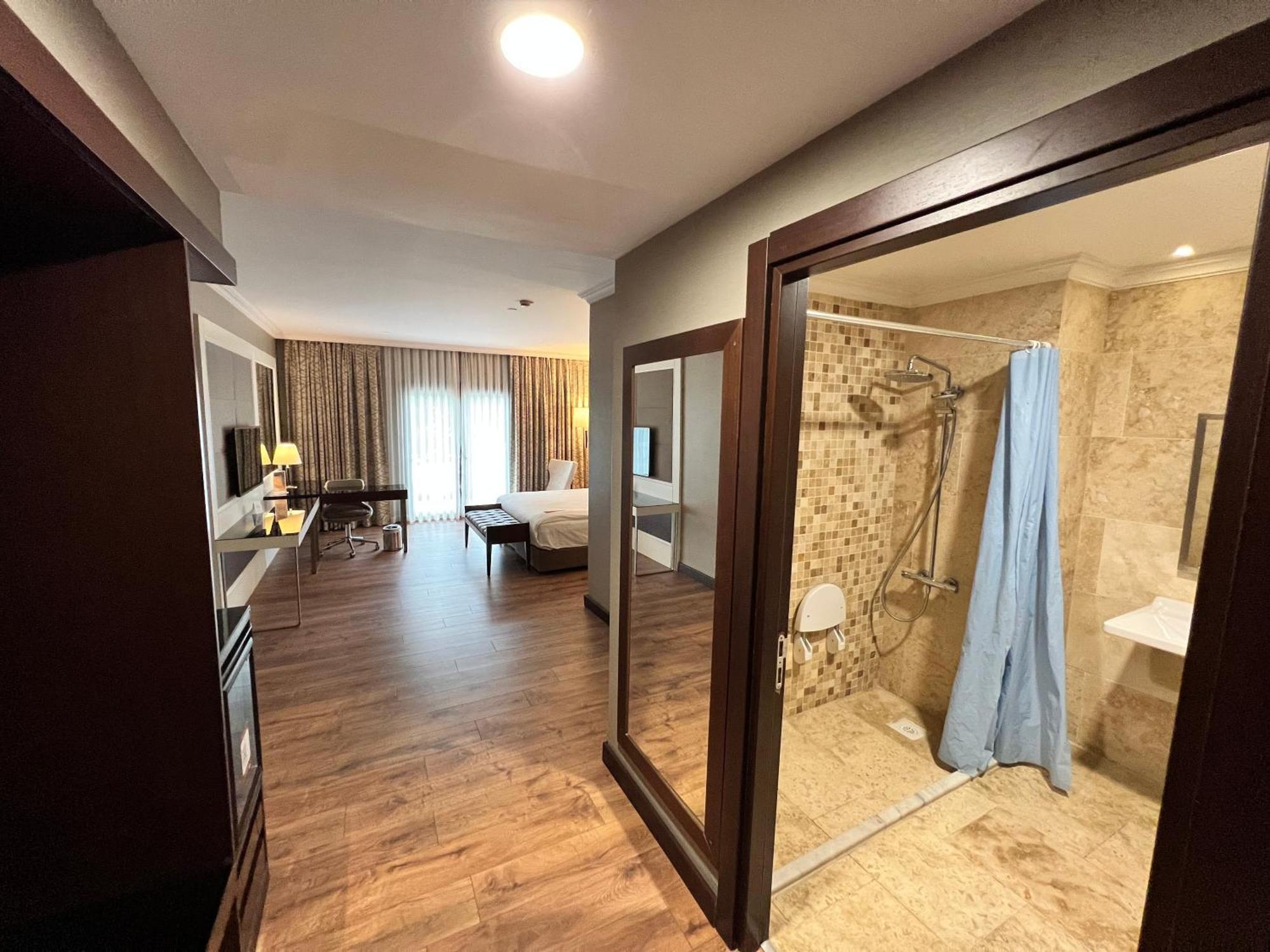Ramada By Wyndham Merter