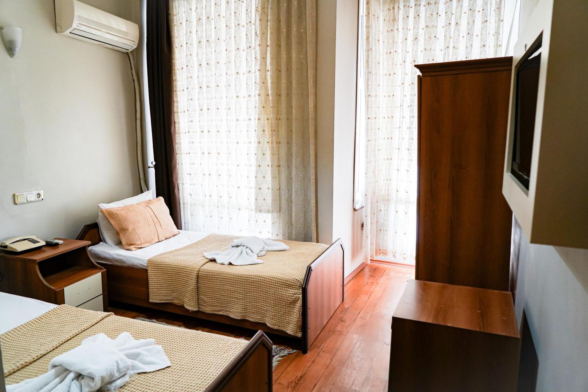 Hotel Paradise