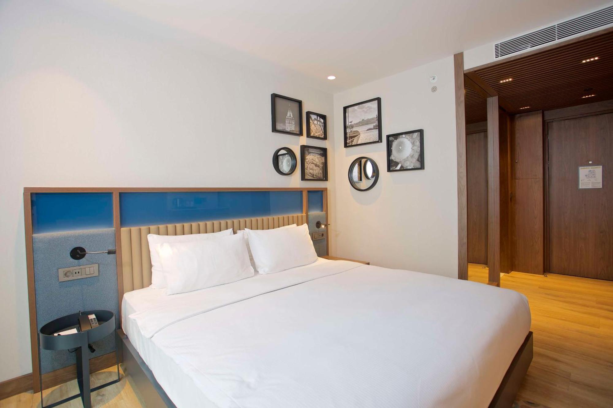 Hotel Hampton By Hilton Old Istambul
