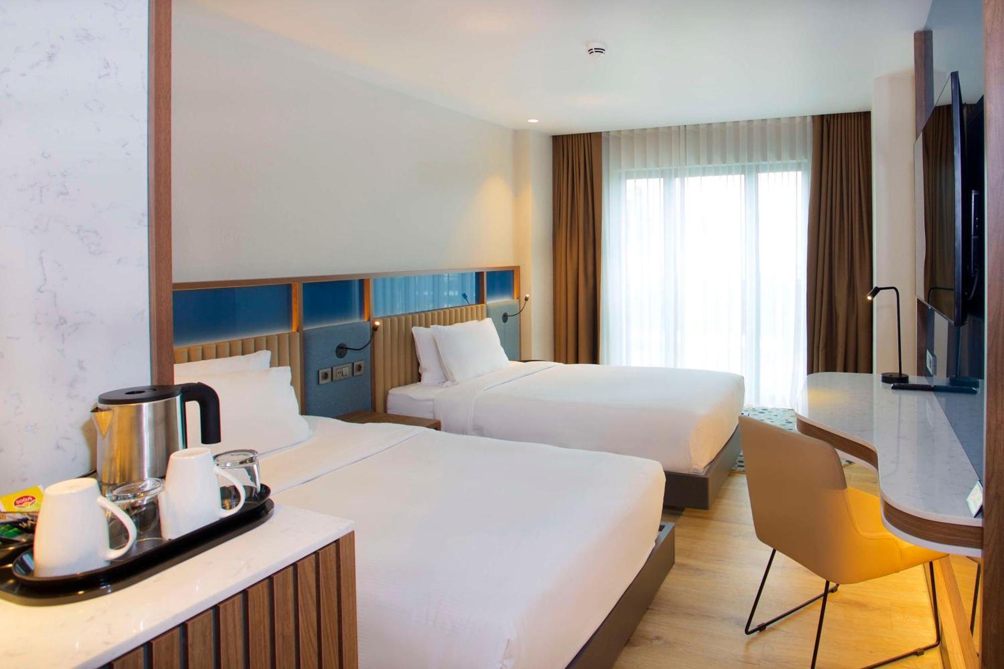 Hampton By Hilton Old Hotel 3*