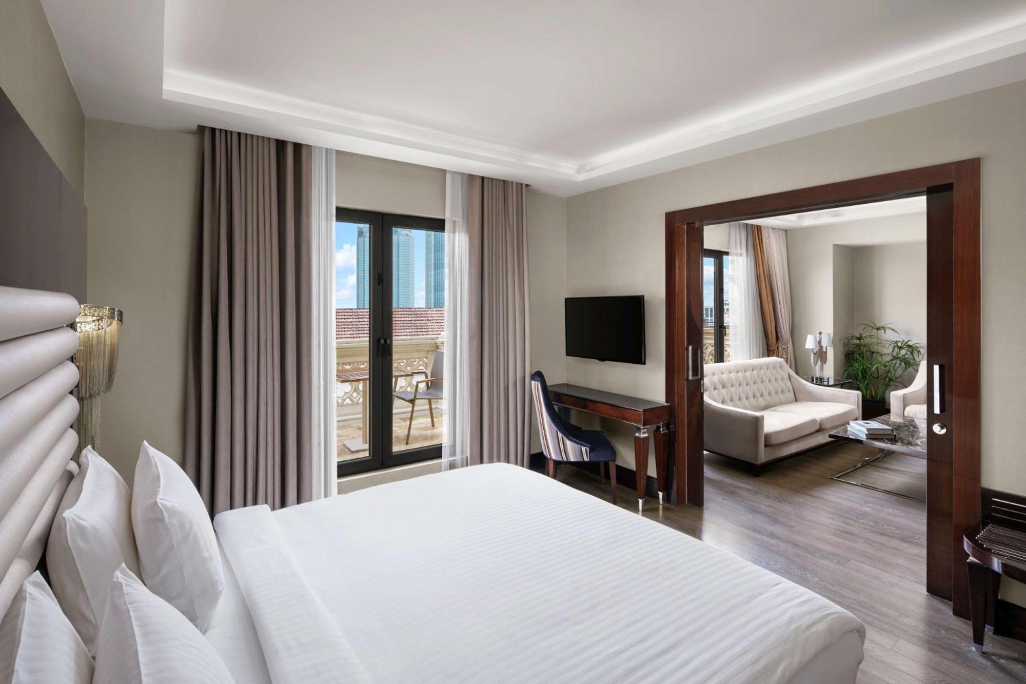 Doubletree By Hilton Gayrettepe Hotel