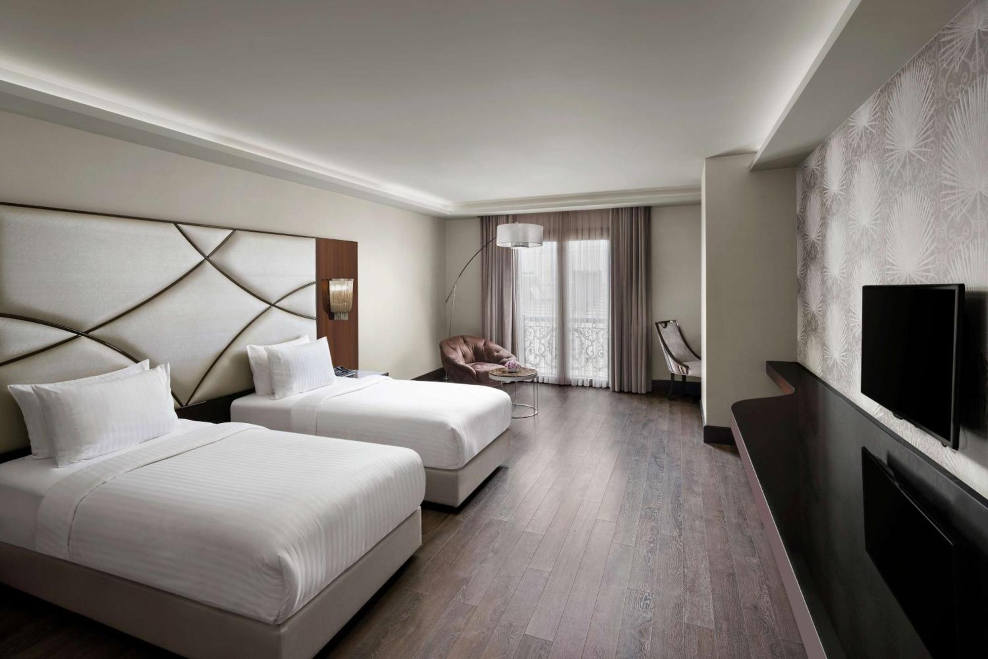 Doubletree By Hilton Gayrettepe Hotel
