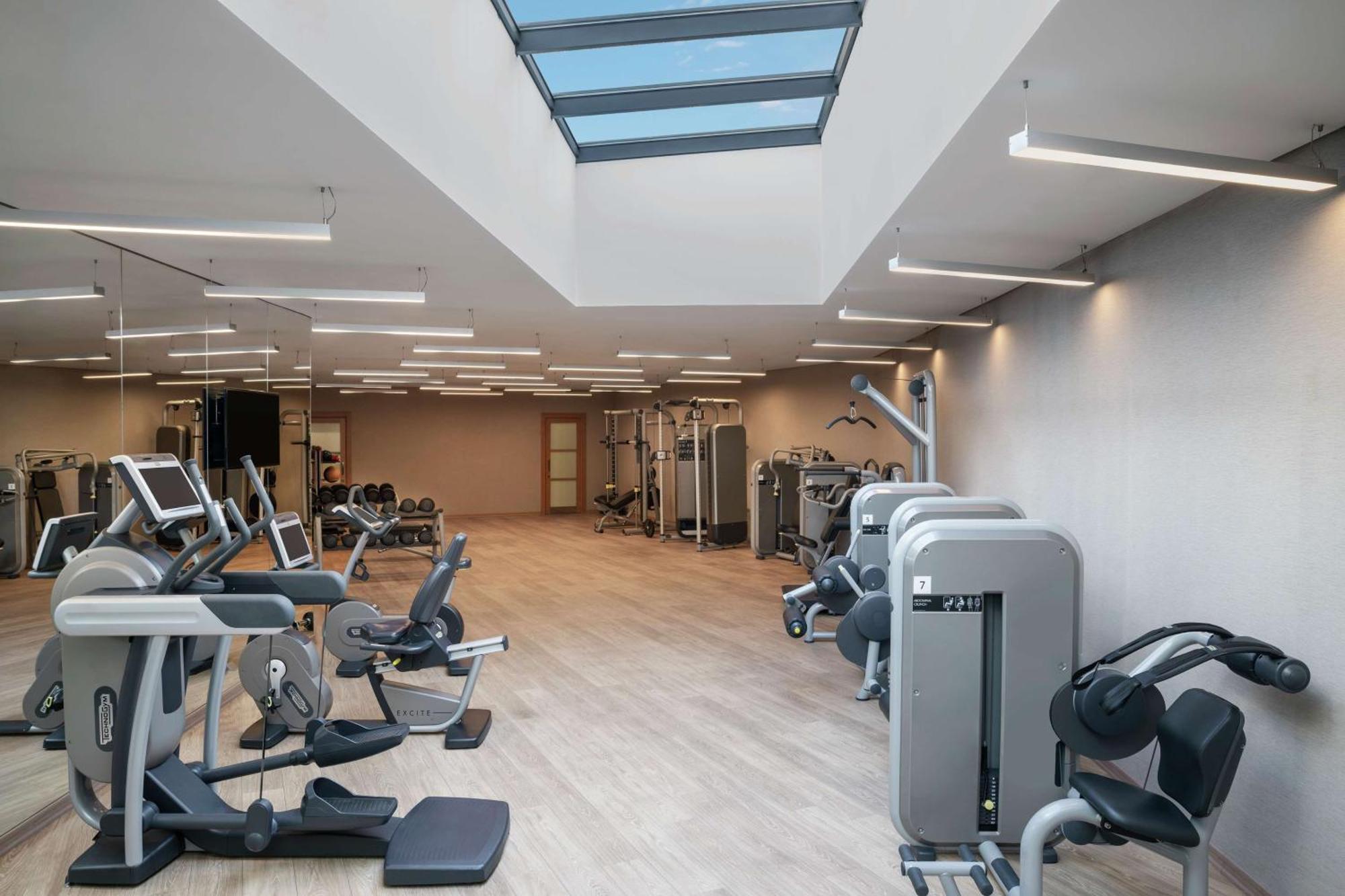 Doubletree By Hilton Gayrettepe Hotel Istanbul
