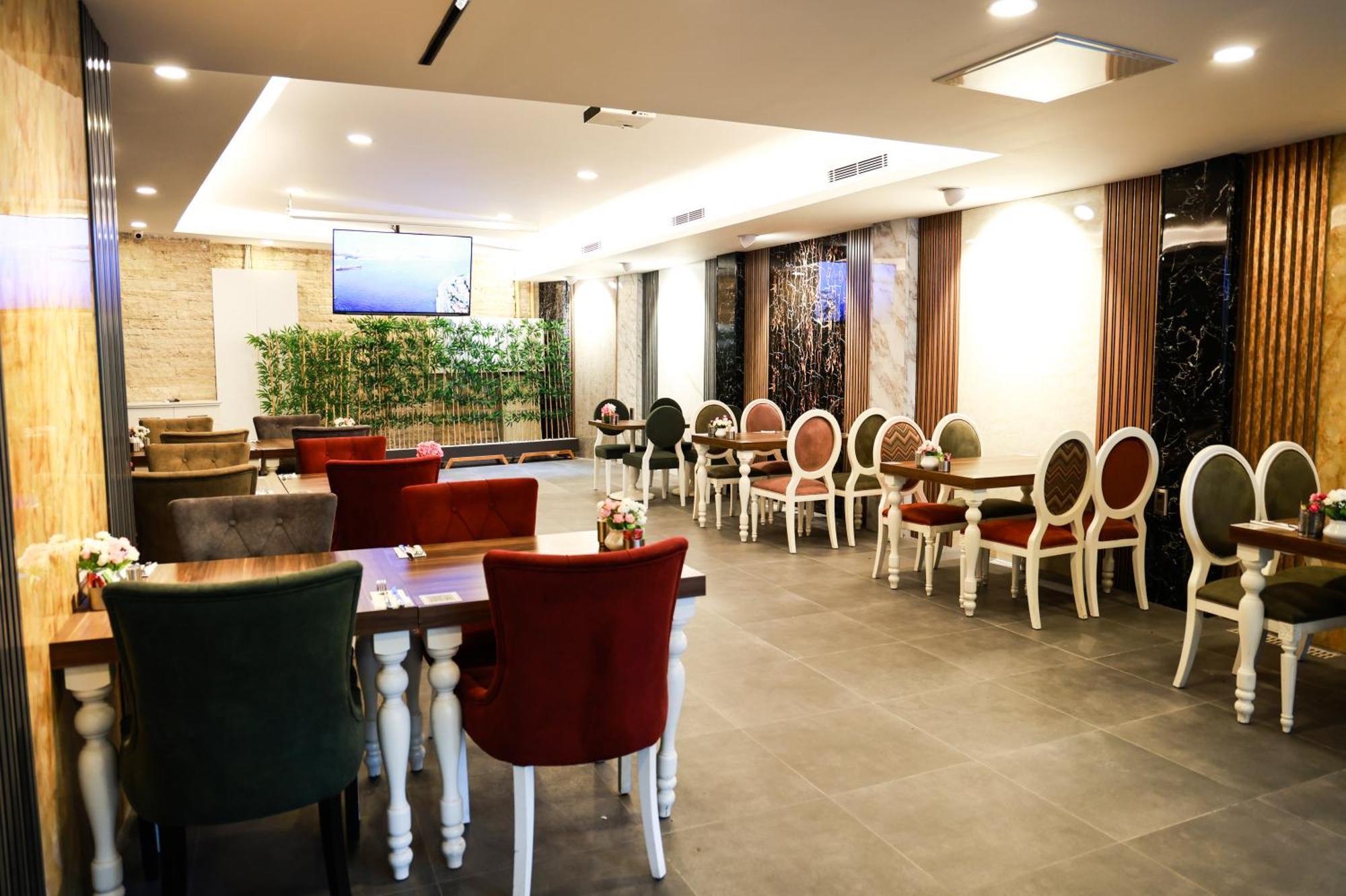 Mia Berre Hotel 4*