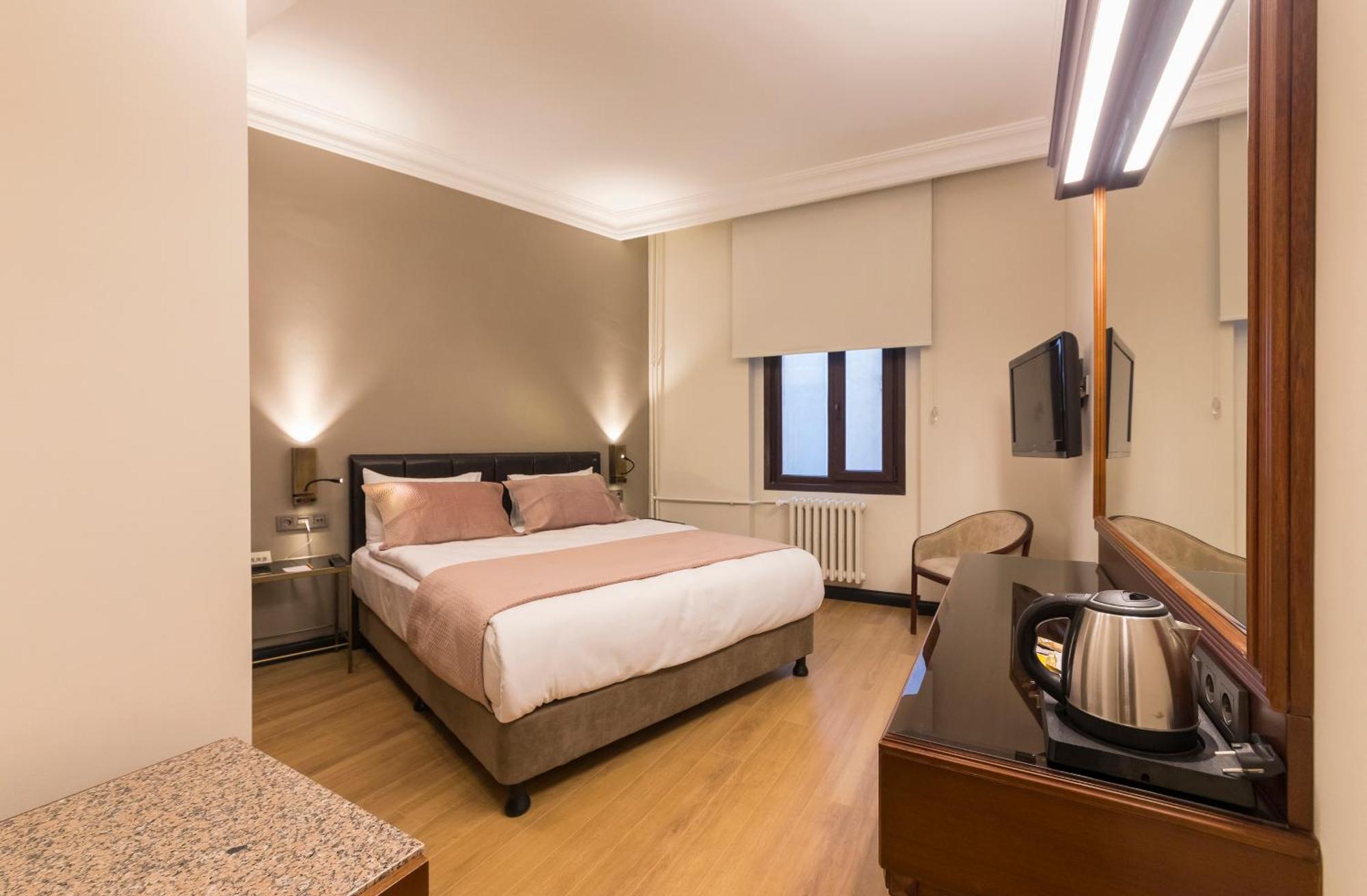 Vardar Palace - Special Category Otel