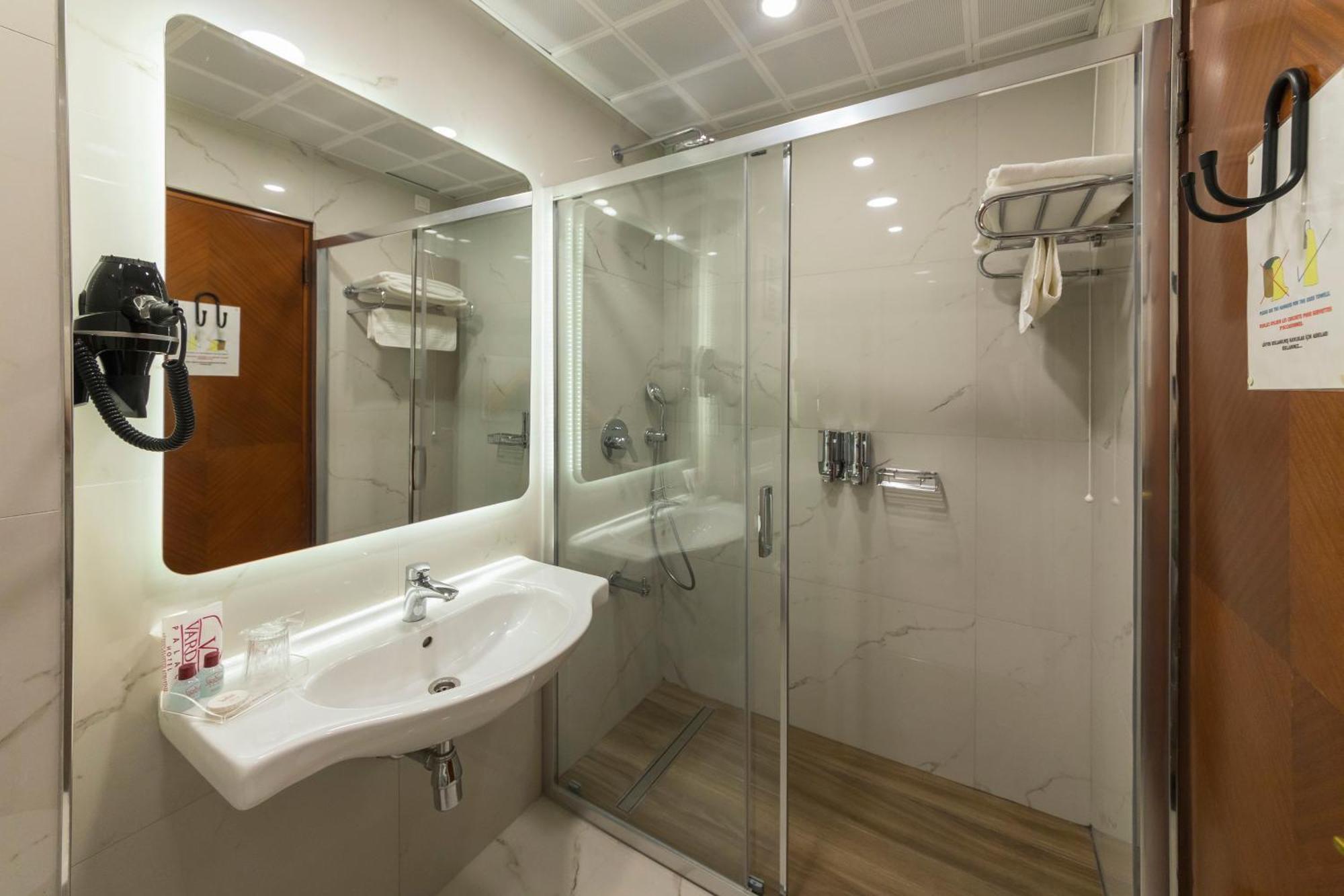 Otel Vardar Palace - Special Category İstanbul