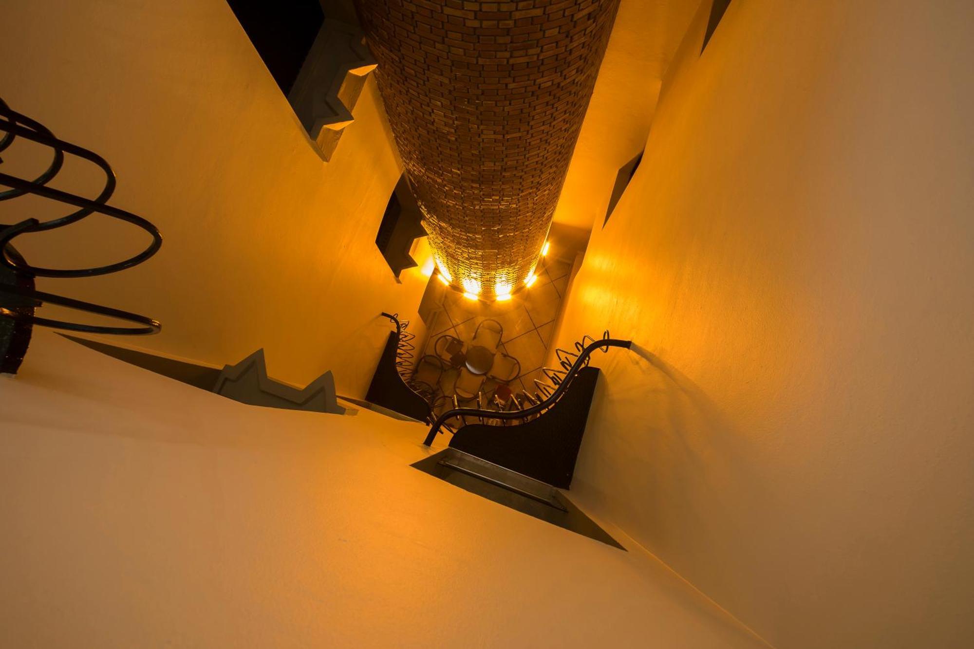 Vardar Palace - Special Category Otel