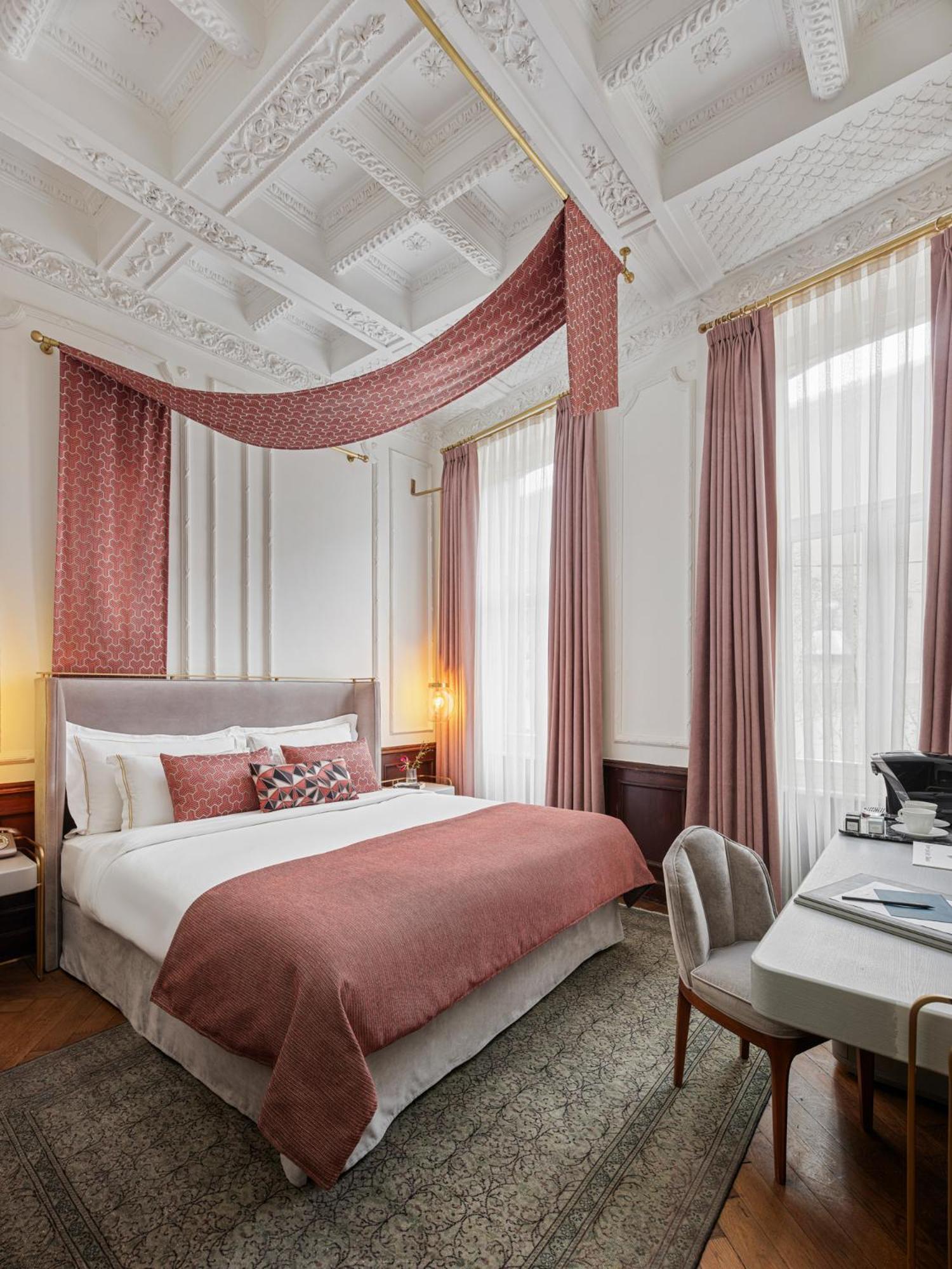 Mr Cas Taksim - Special Category Hotel 4*