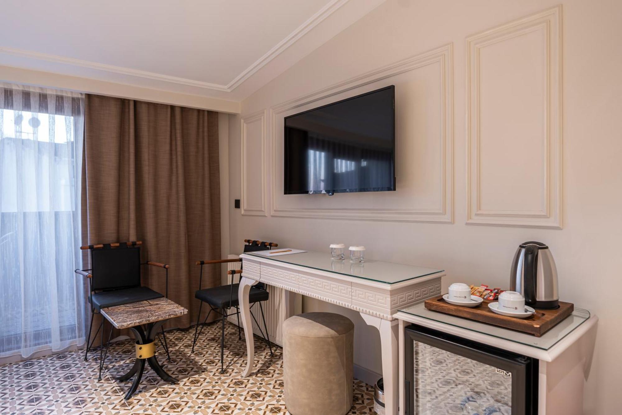 Hotel Pera Luna Premium
