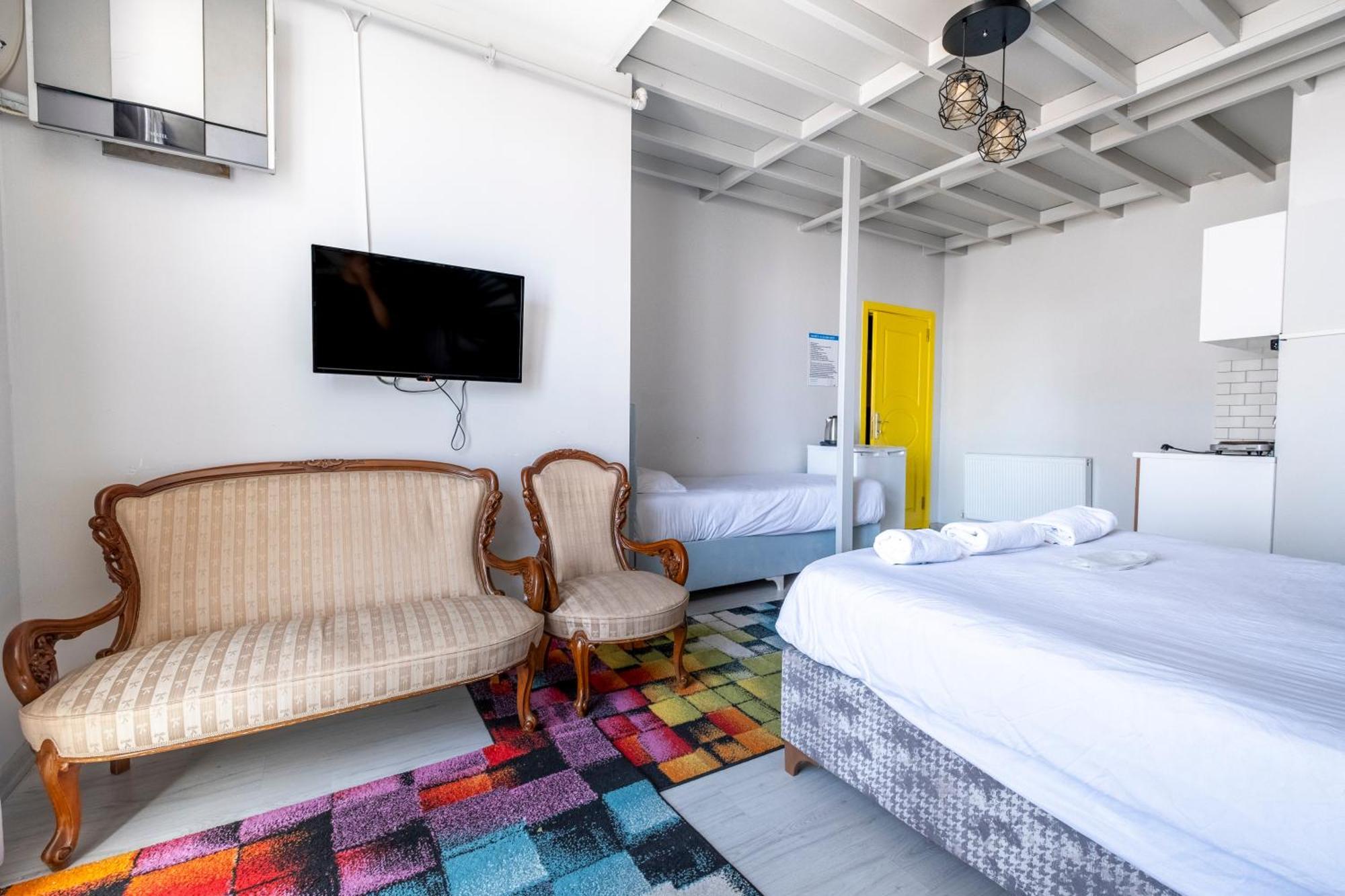 Hotel Stnbol