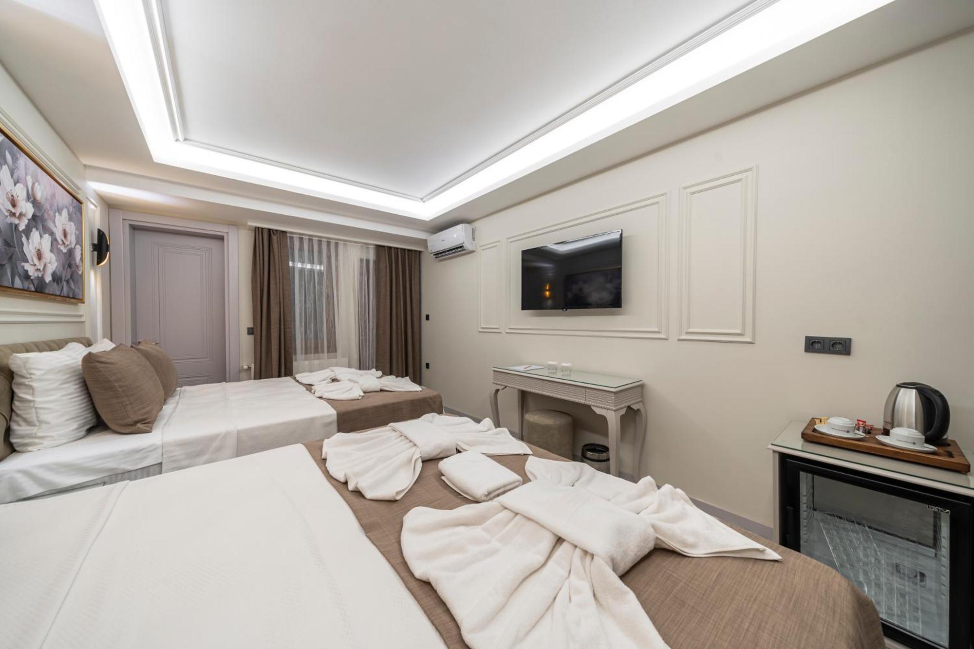 Pera Luna Premium Istanbul