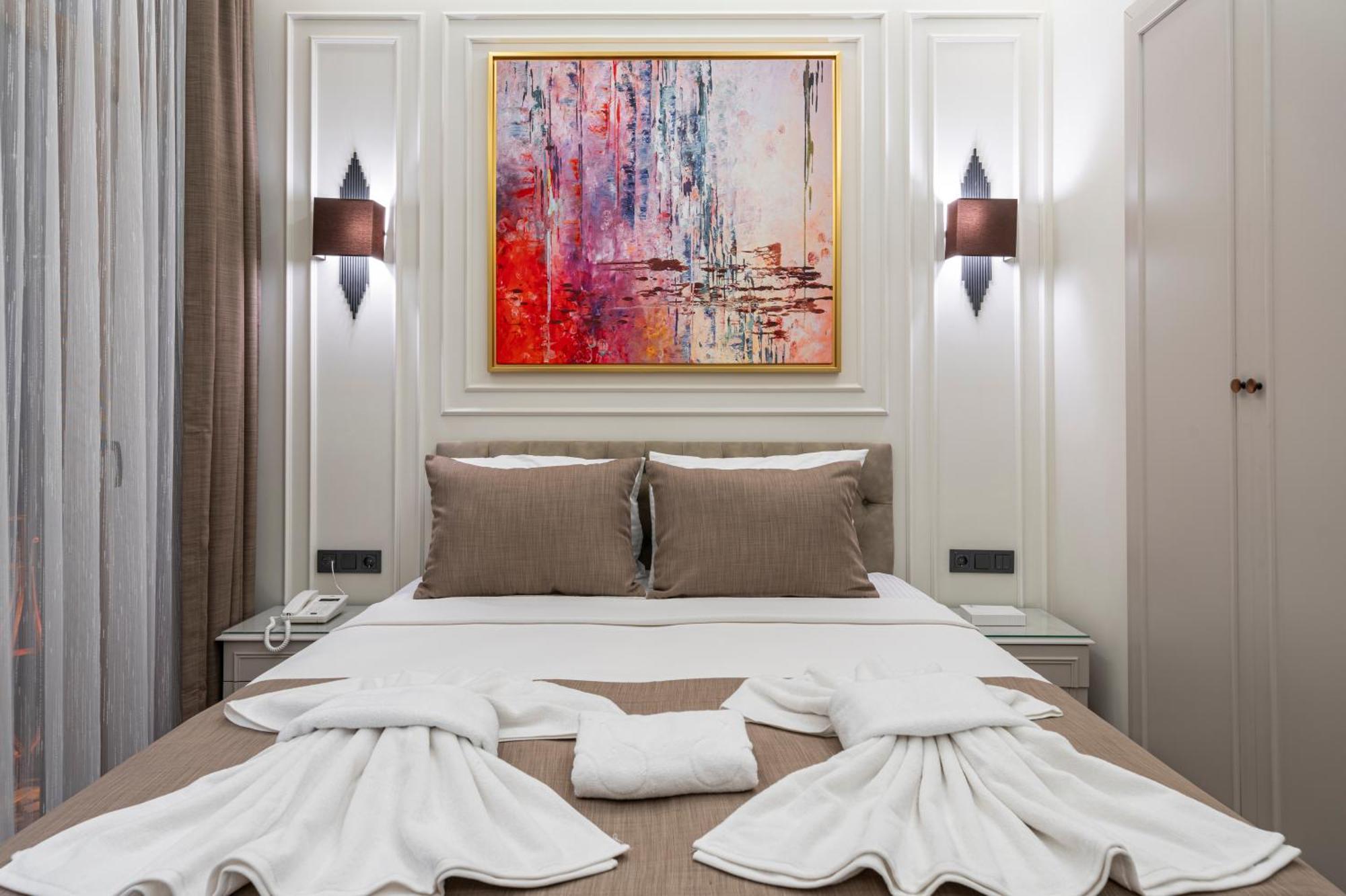 Pera Luna Premium Istanbul
