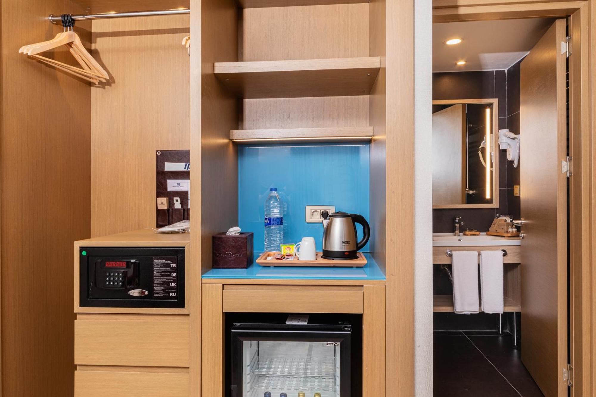 Csk The Halich Port Hotel 4*