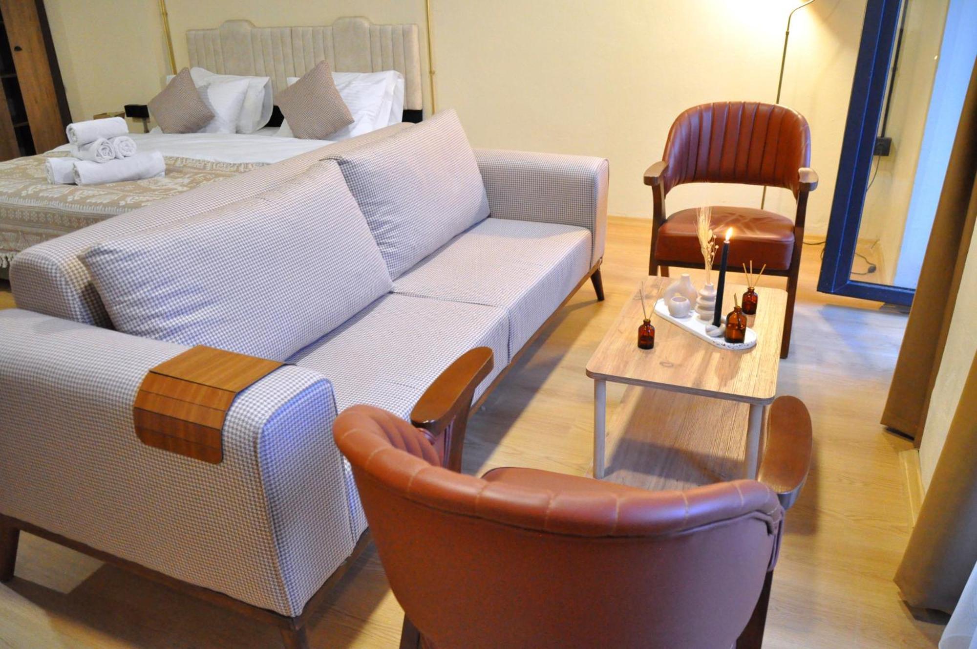 Otel Golden Door *