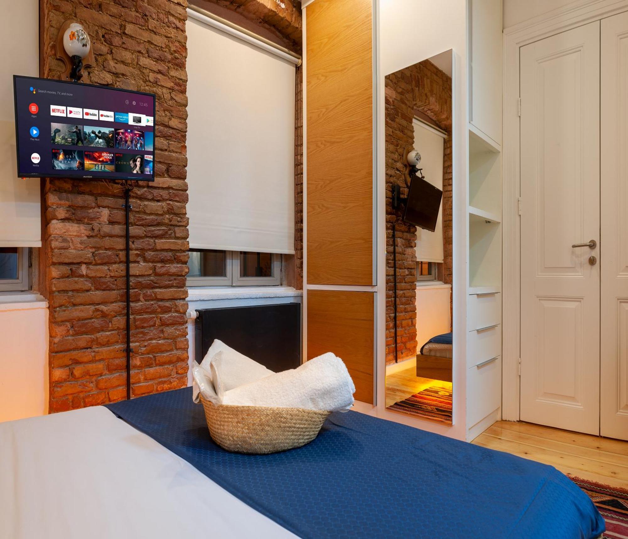 Kumbaraci & Suites Guest house *