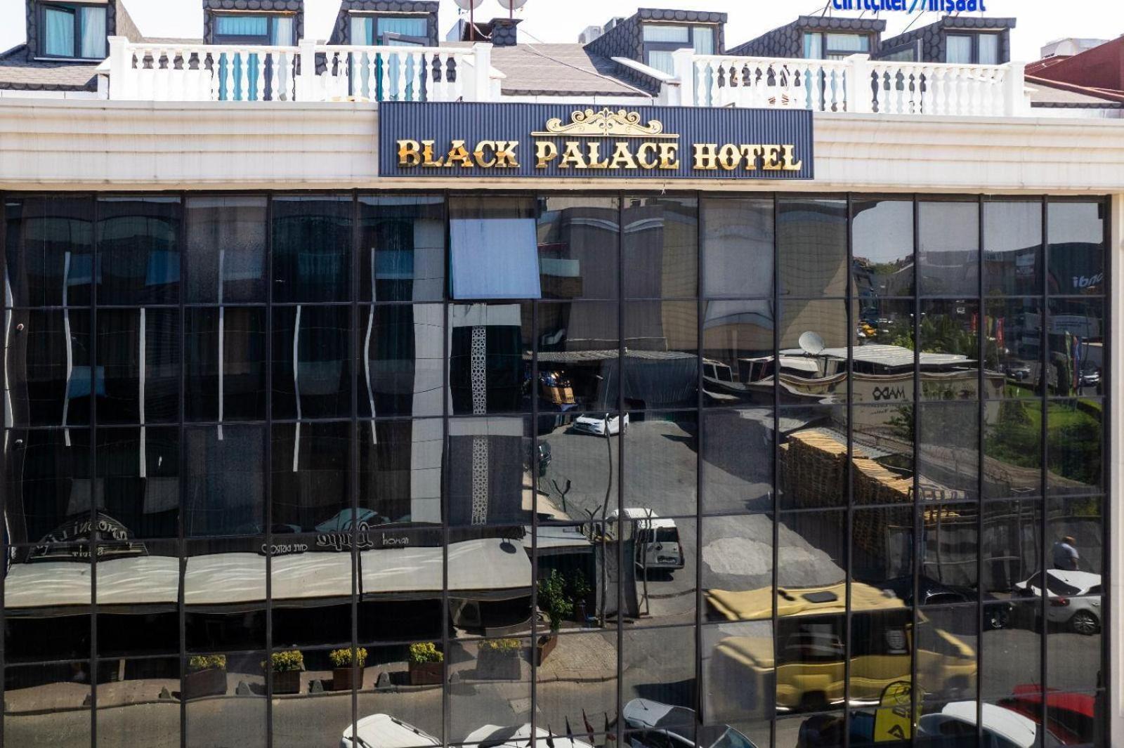 Black Palace *
