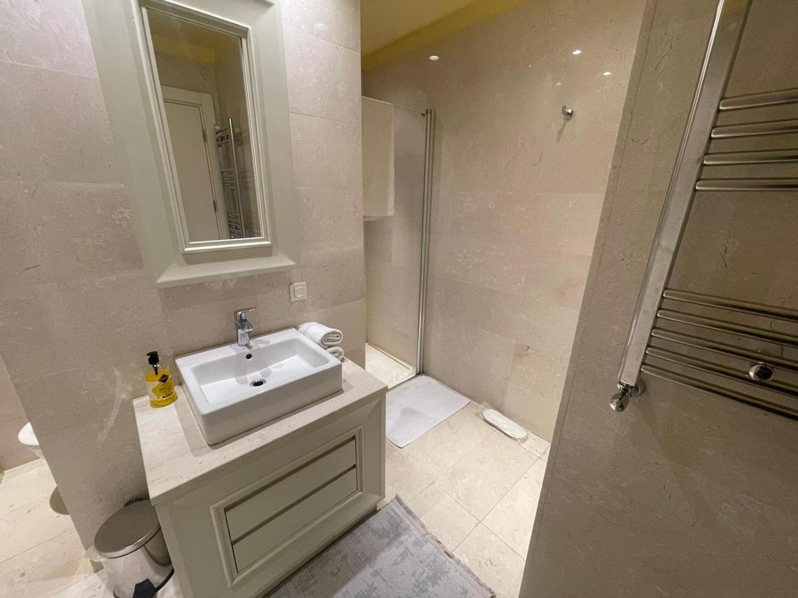 Apartment Gyoo Konforunda Yuksek Kat *