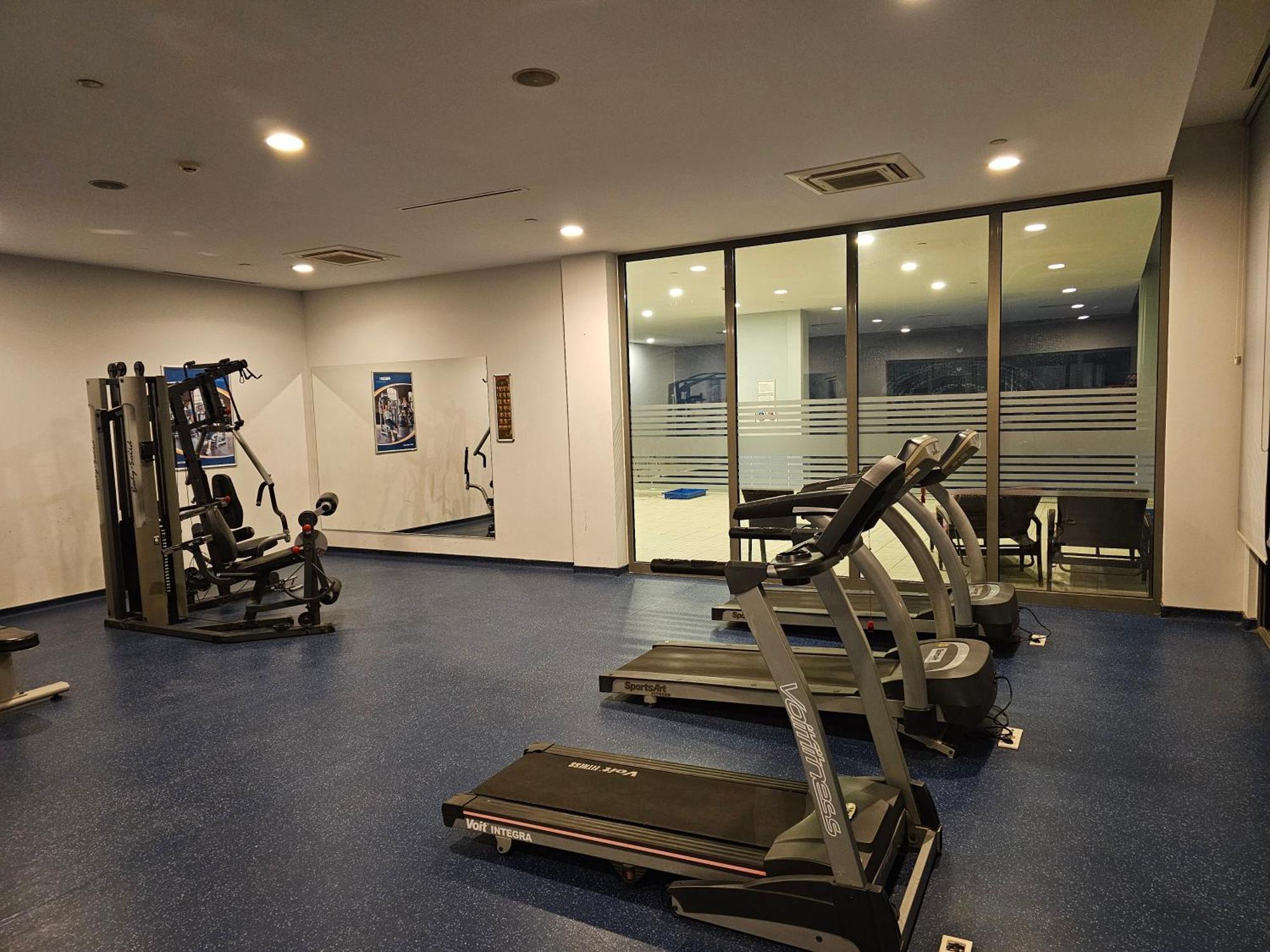 Taksim Perfect Residence, 3 Bedrooms, 140 M2, Pool Gym Sauna Access Apartment