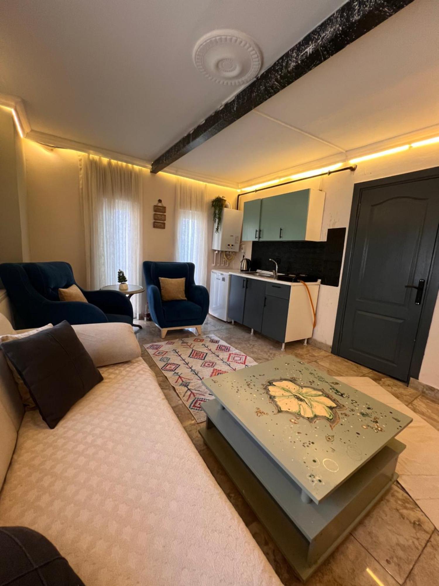 Cozy Dublex In City Center, 3rd Floor Apartment *