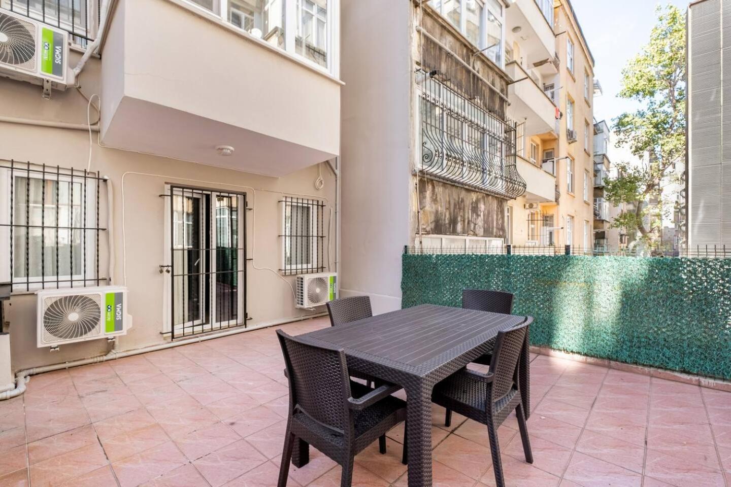 Erdem Apartment *