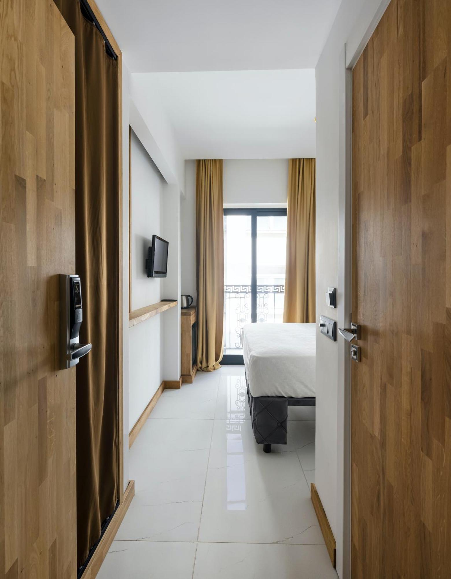 Uk Hotel 3*