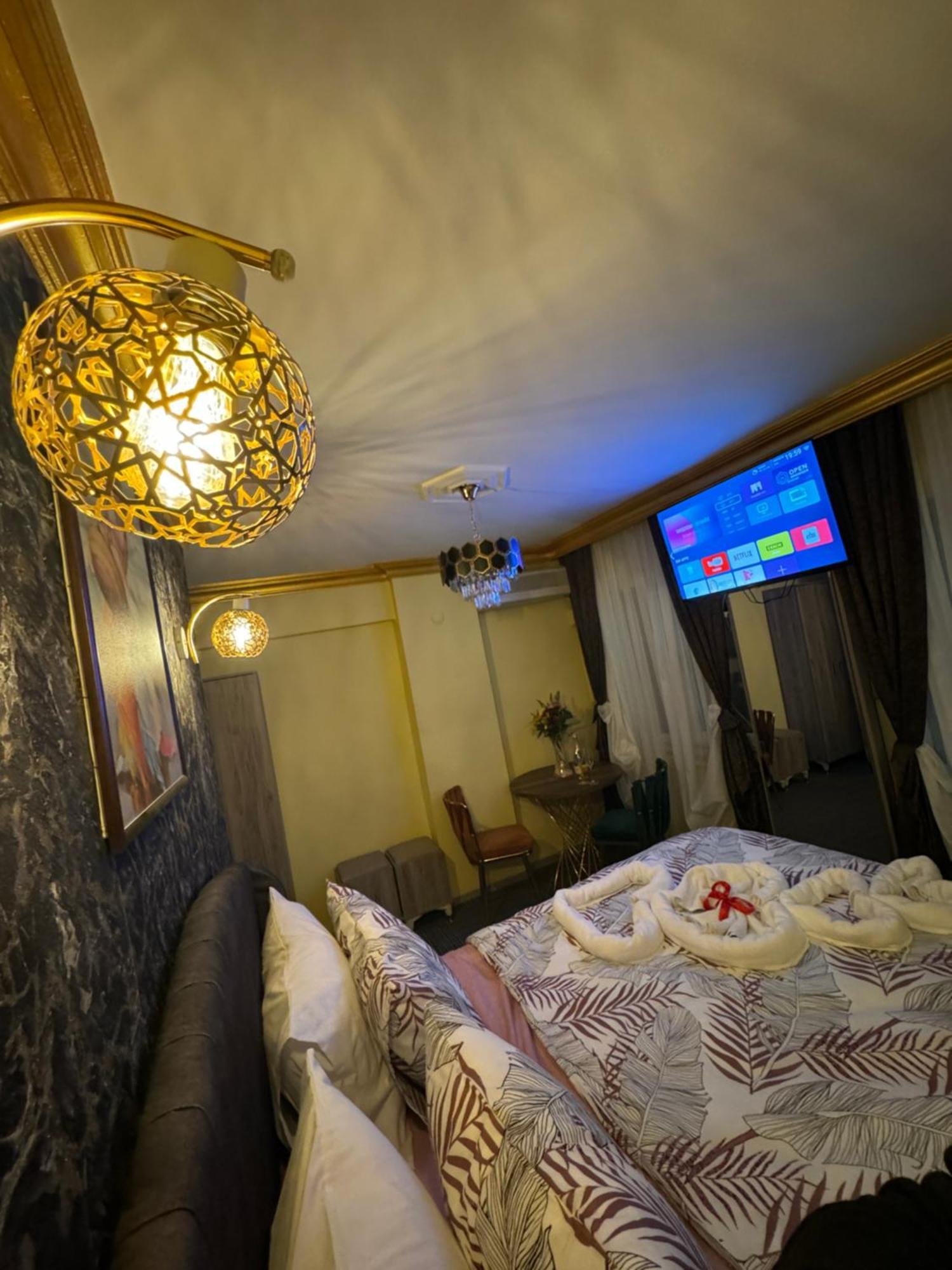 Royal Old City Hotel