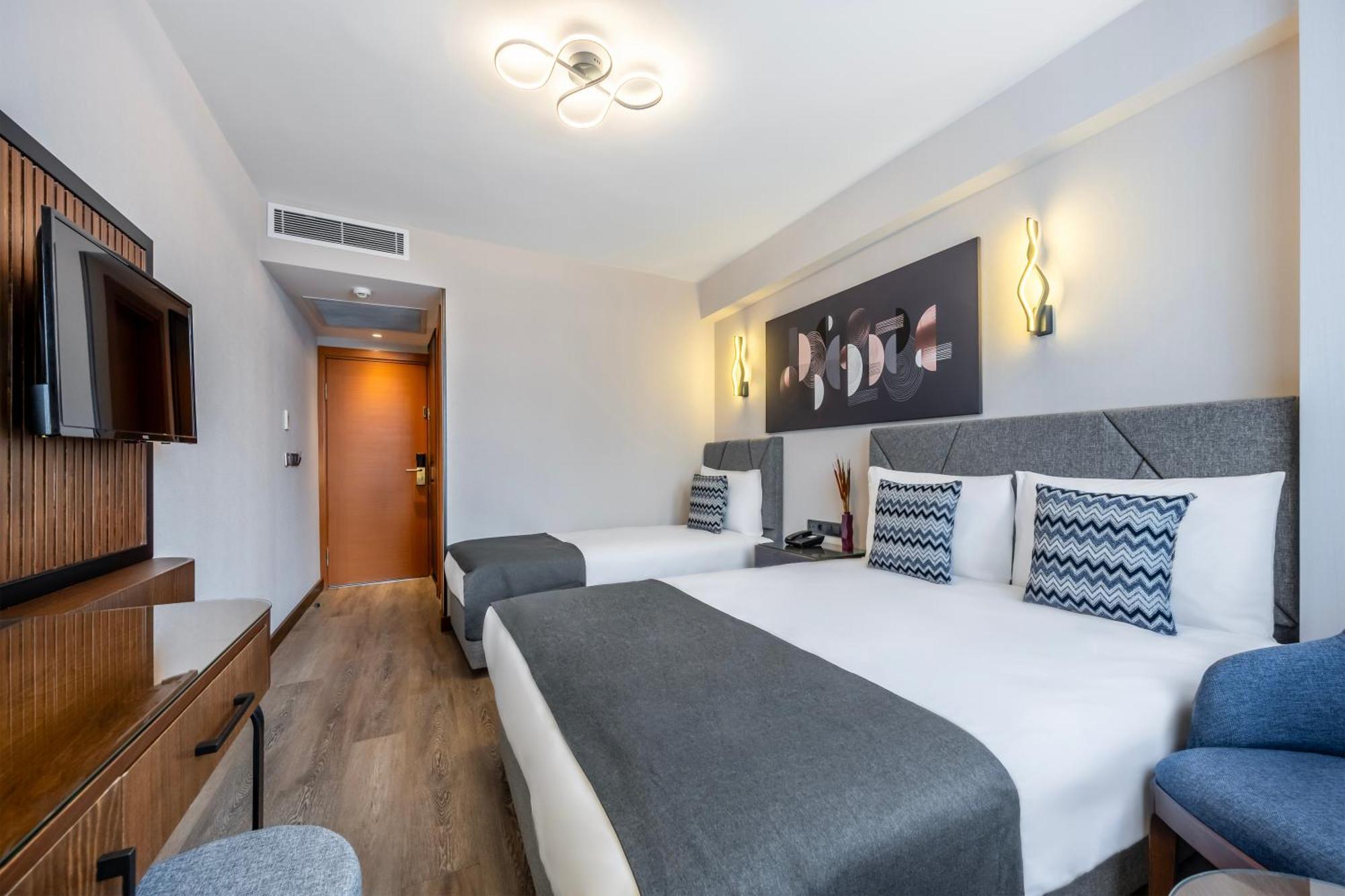 Bristol Hotel