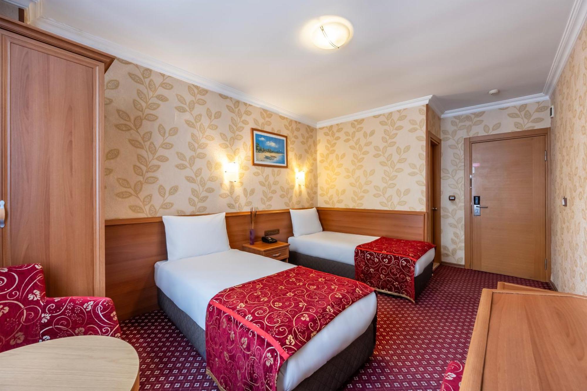 Hotel Bristol 4*