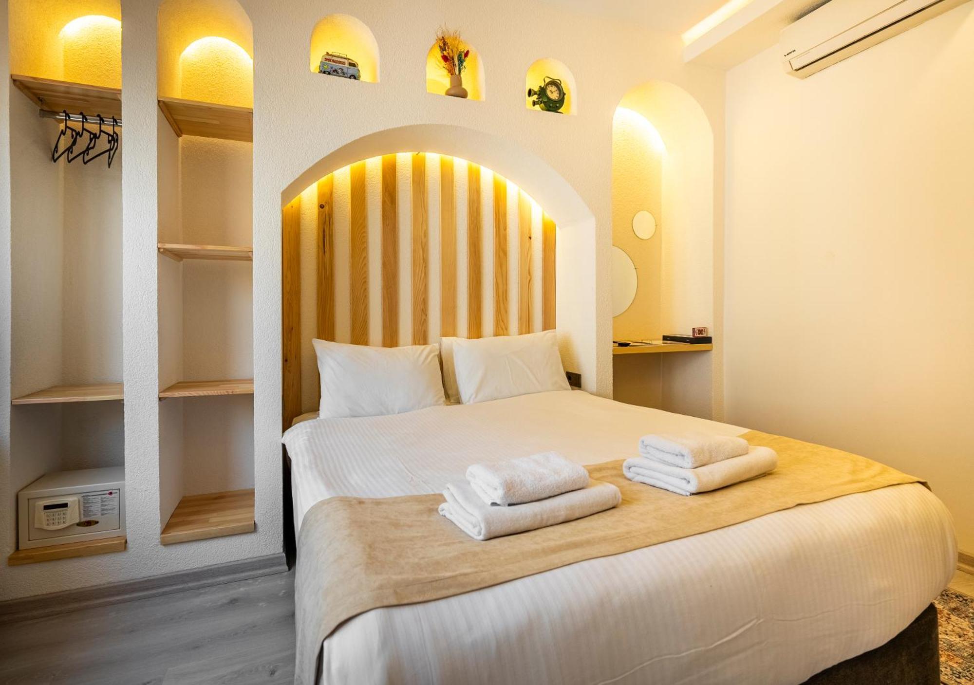 Emir Hotel 3*