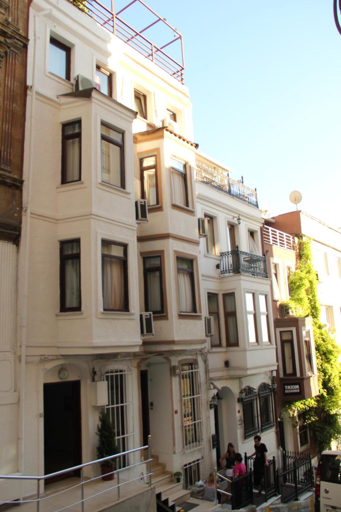 Eagle Taksim