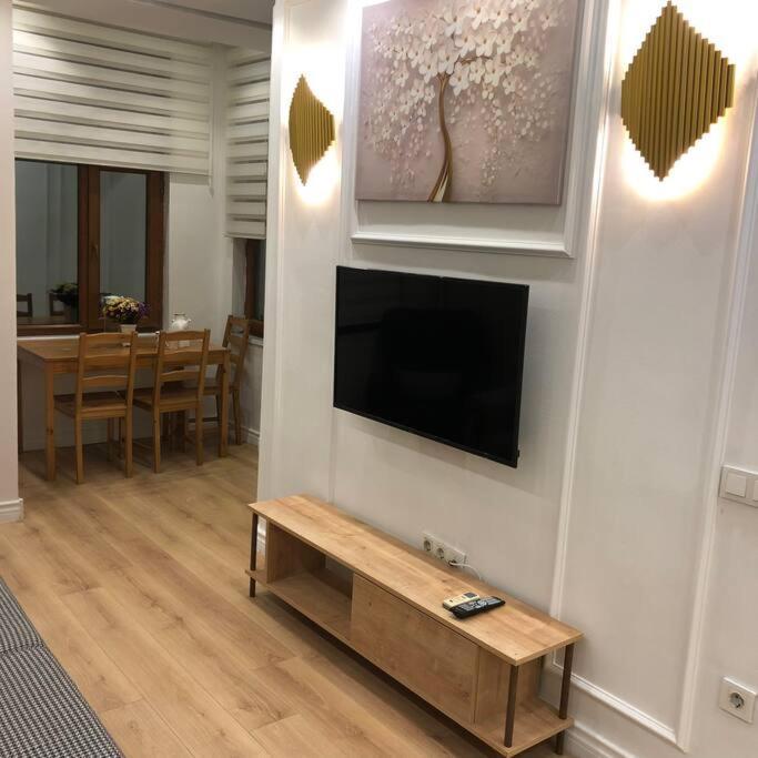 Old Center Apartment