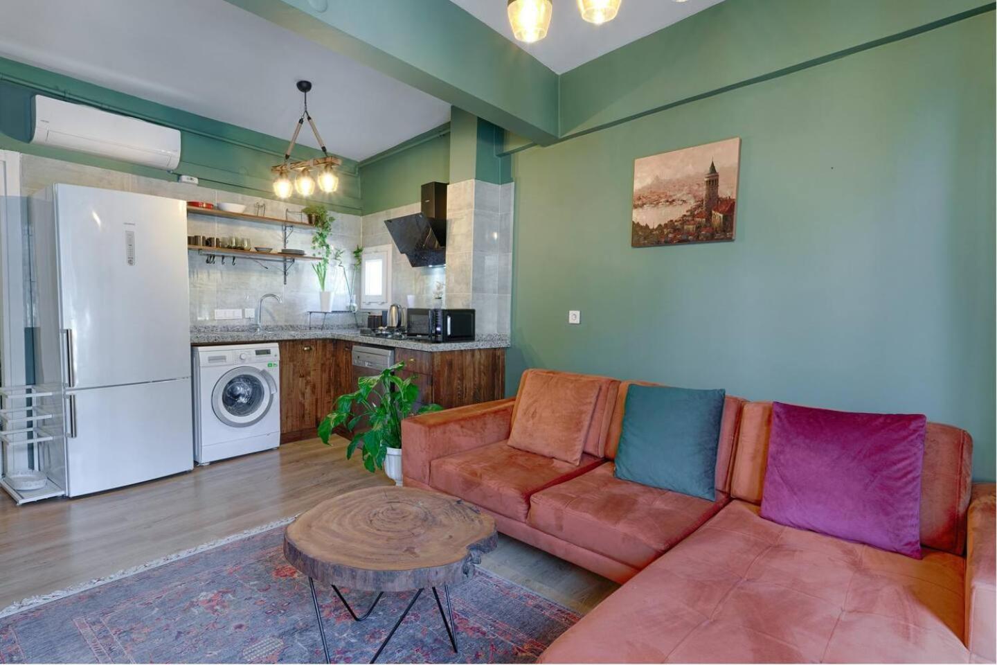 Cozy Center 1br W Balcony Near Galataport ! Apartment Istanbul