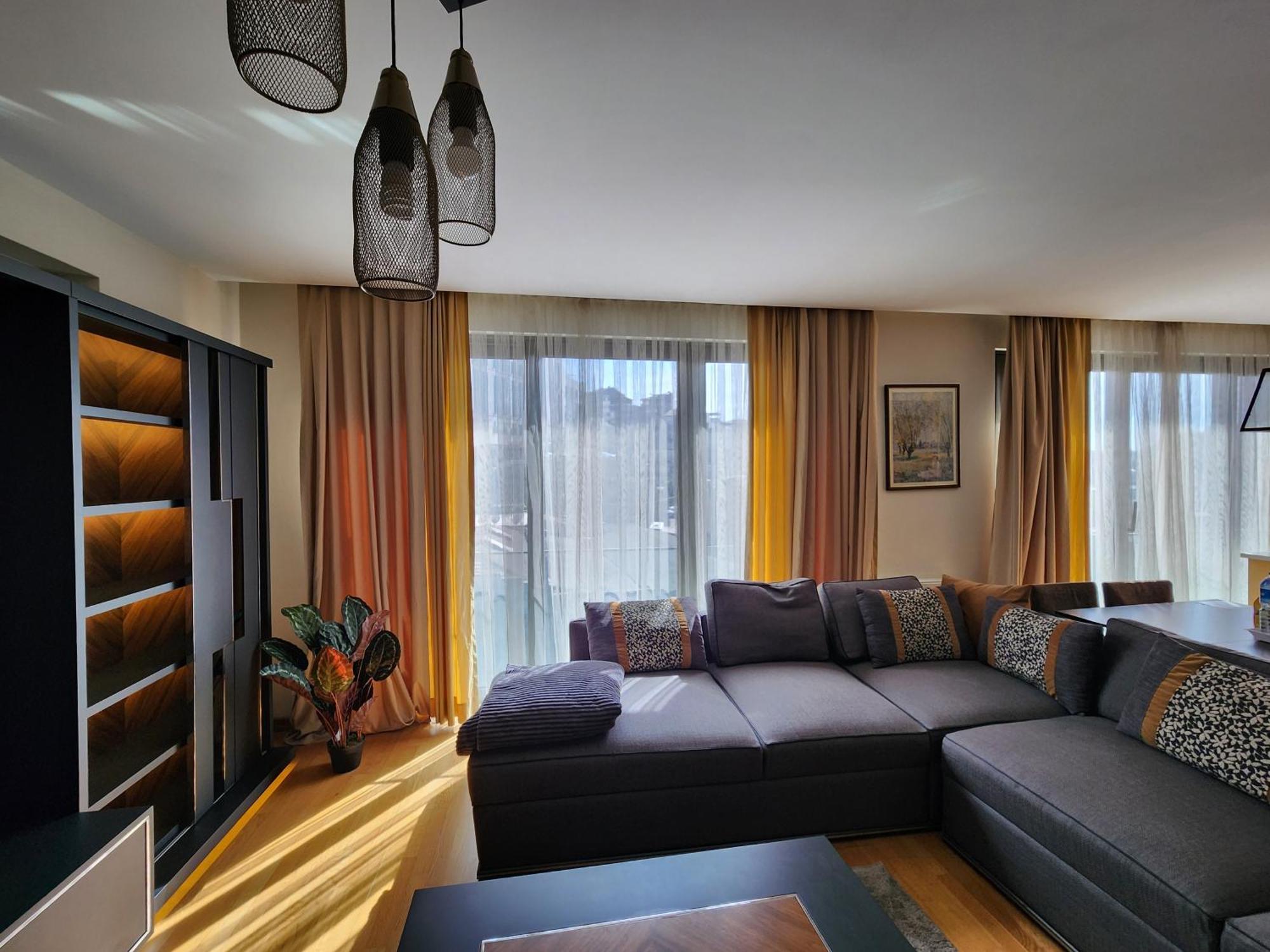 Apartment Taksim Perfect Residence, 3 Bedrooms, 140 M2, Pool Gym Sauna Access