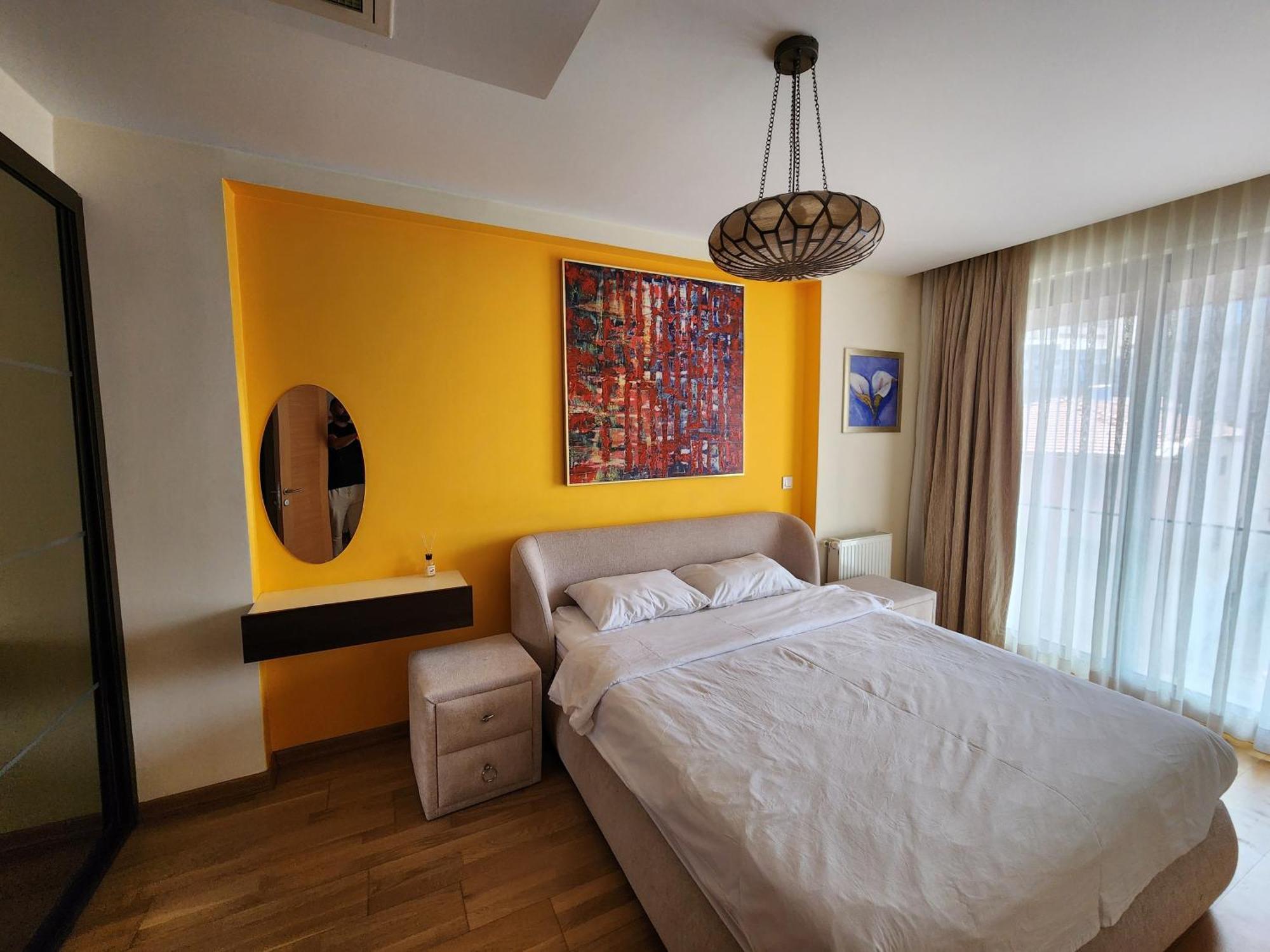 Apartment Taksim Perfect Residence, 3 Bedrooms, 140 M2, Pool Gym Sauna Access Istanbul
