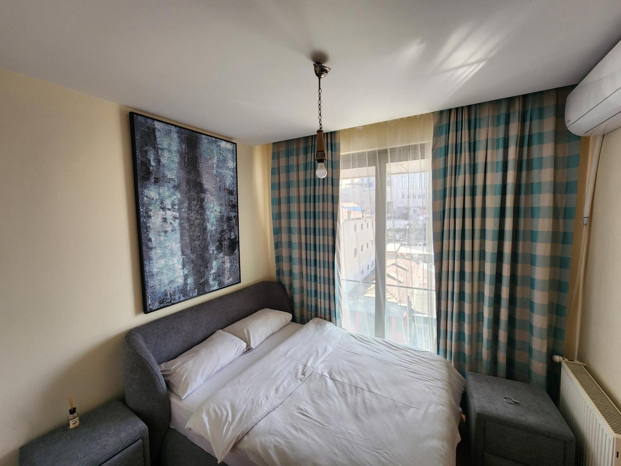 Taksim Perfect Residence, 3 Bedrooms, 140 M2, Pool Gym Sauna Access Apartment *