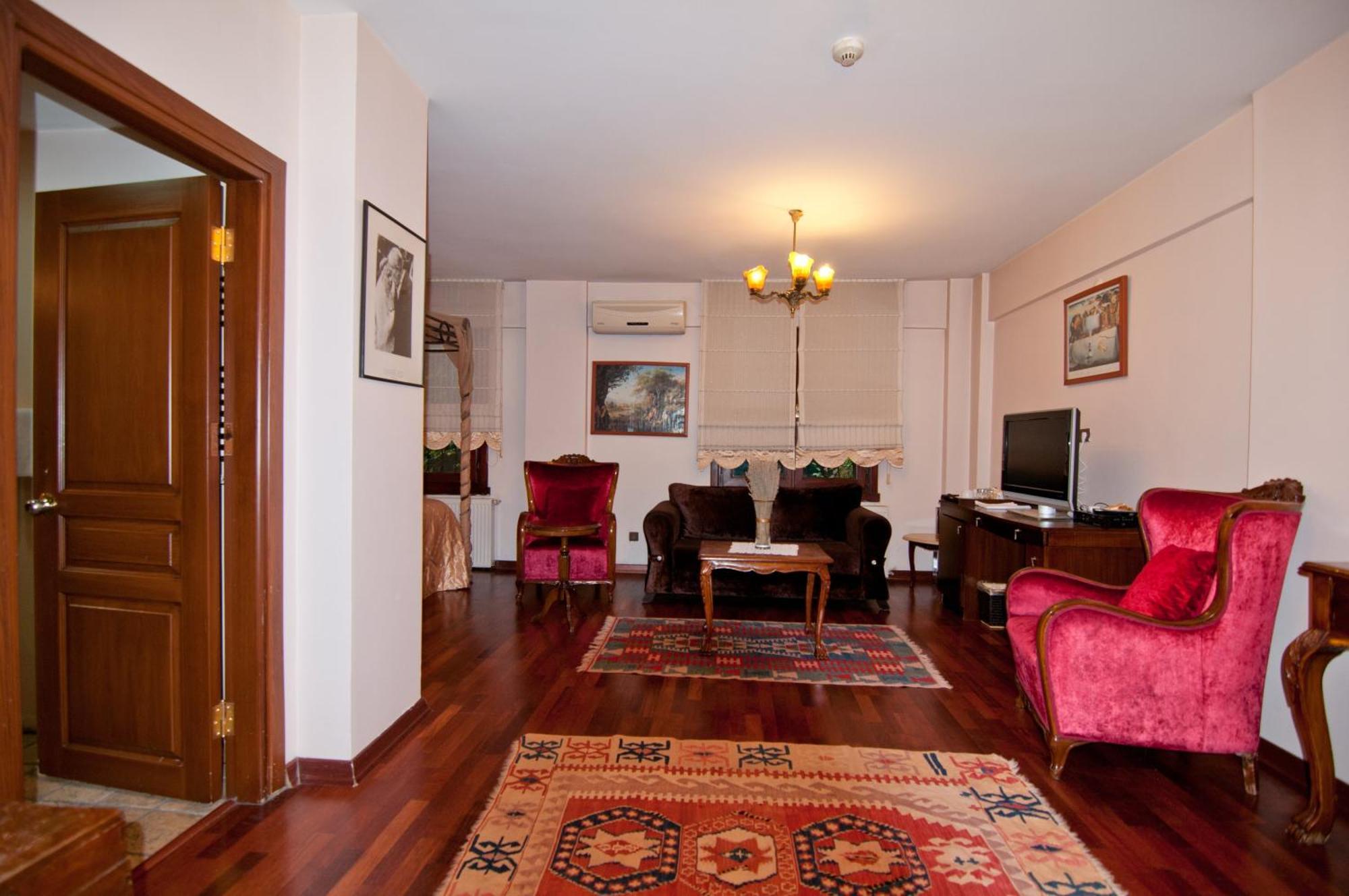 Hotel Sphendone 4*