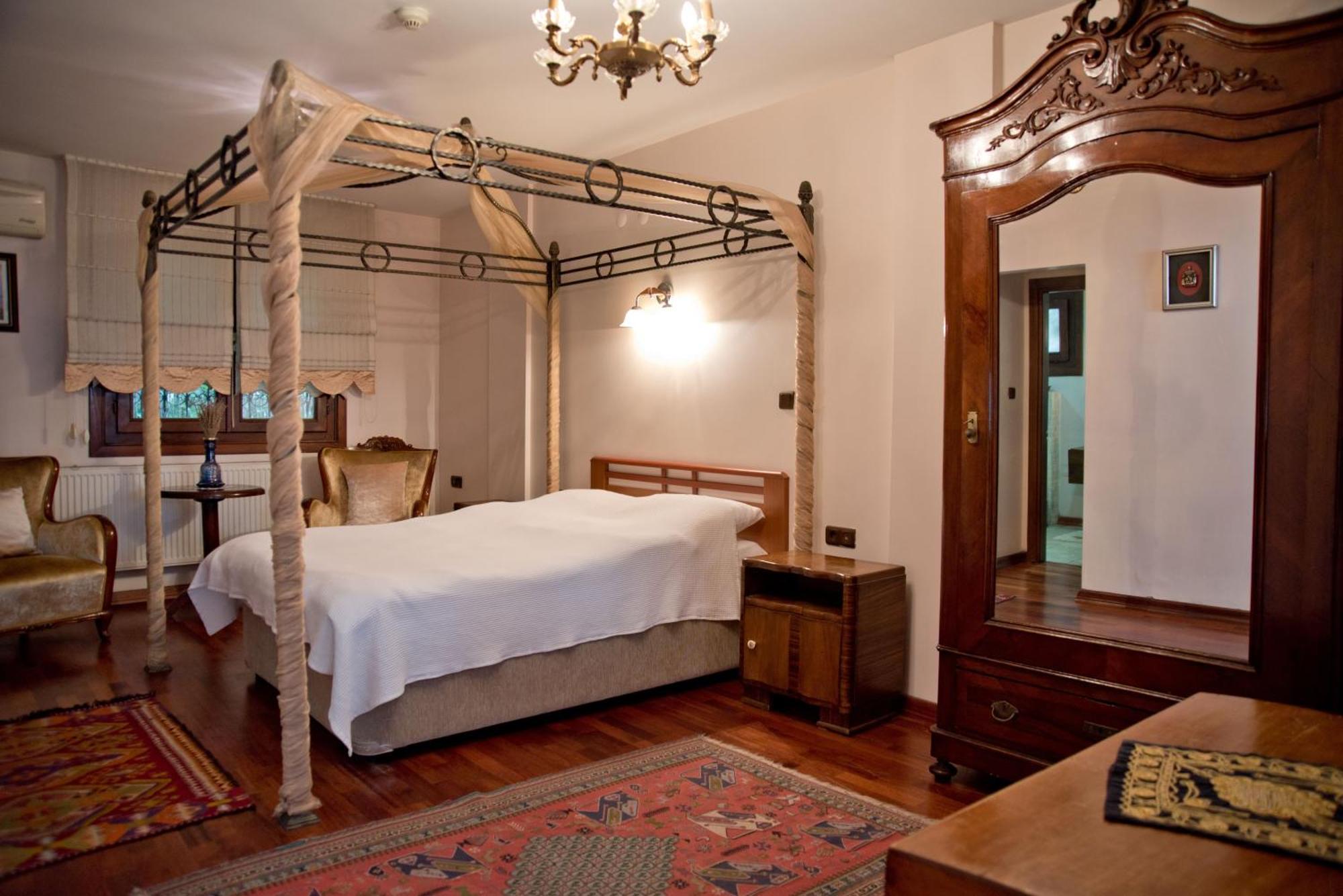 Sphendone Hotel