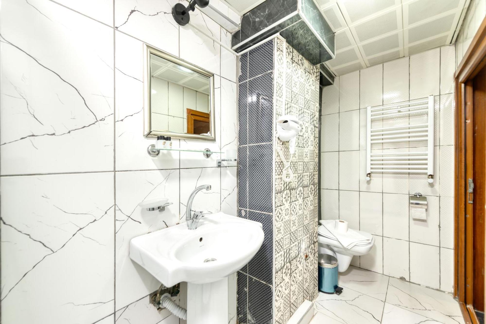 Aparthotel Stone Hause Kuecuek Ayasofya Mah *
