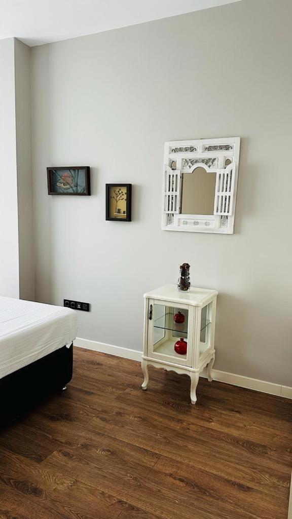 Lux Next To Outlet In High Floor 26 Istanbul