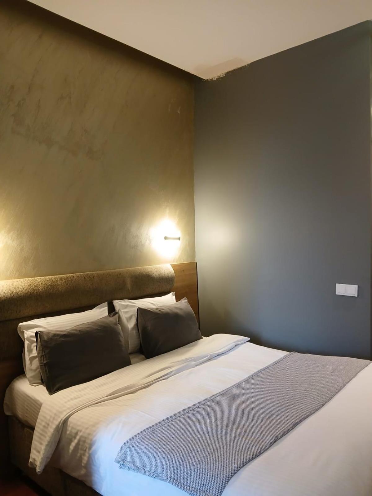 Mayata Gallery Aparthotel