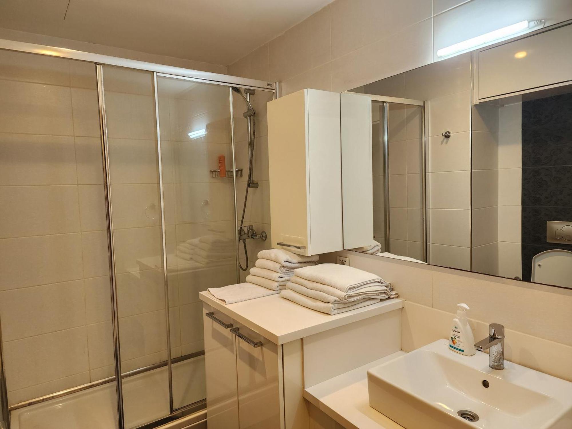 Taksim Perfect Pool Sauna Access Apartment *