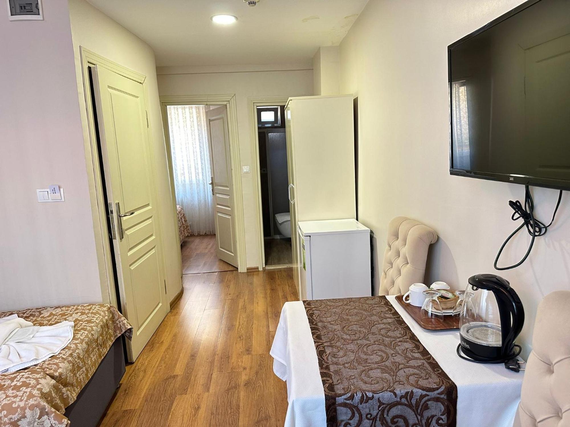 Hotel Buhara Family