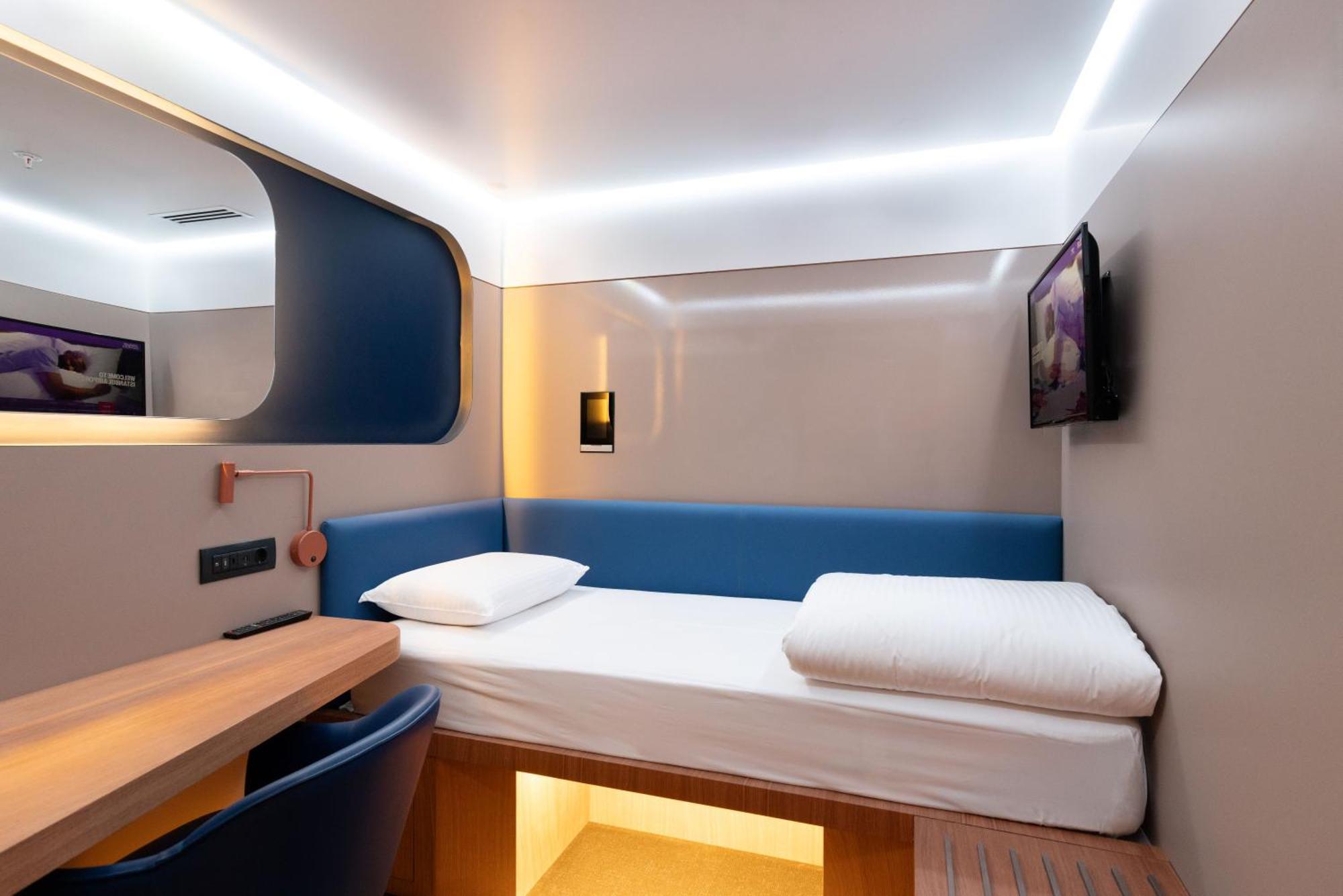Yotelair Airport, Duty Free - International Transit Area Hotel Istanbul