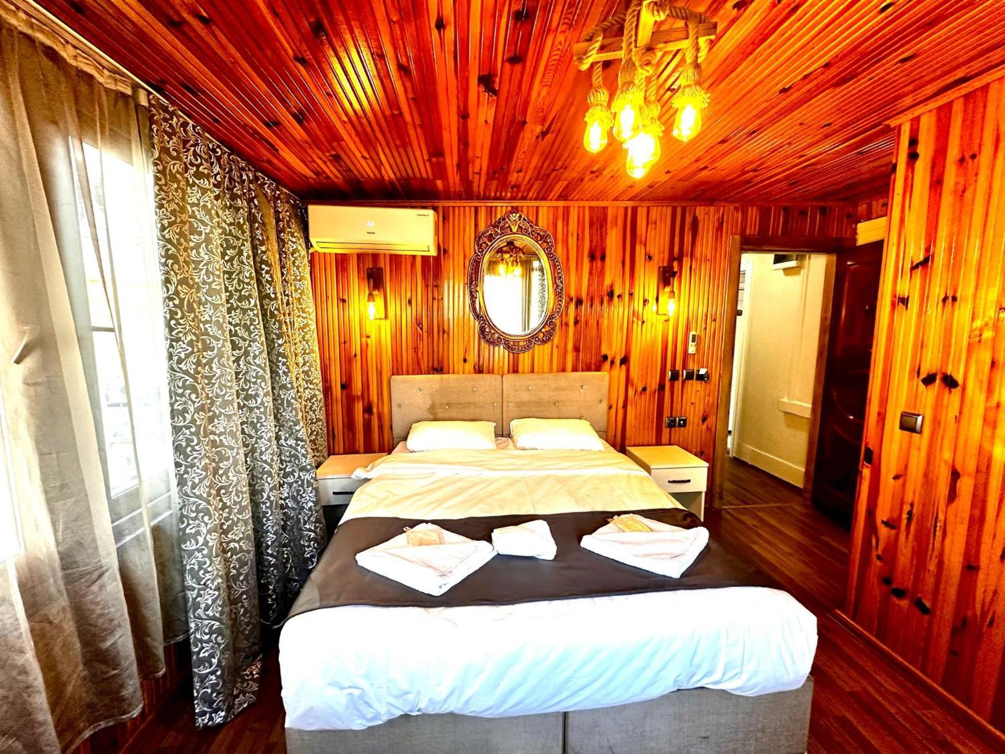 Taksim Palace Hotel