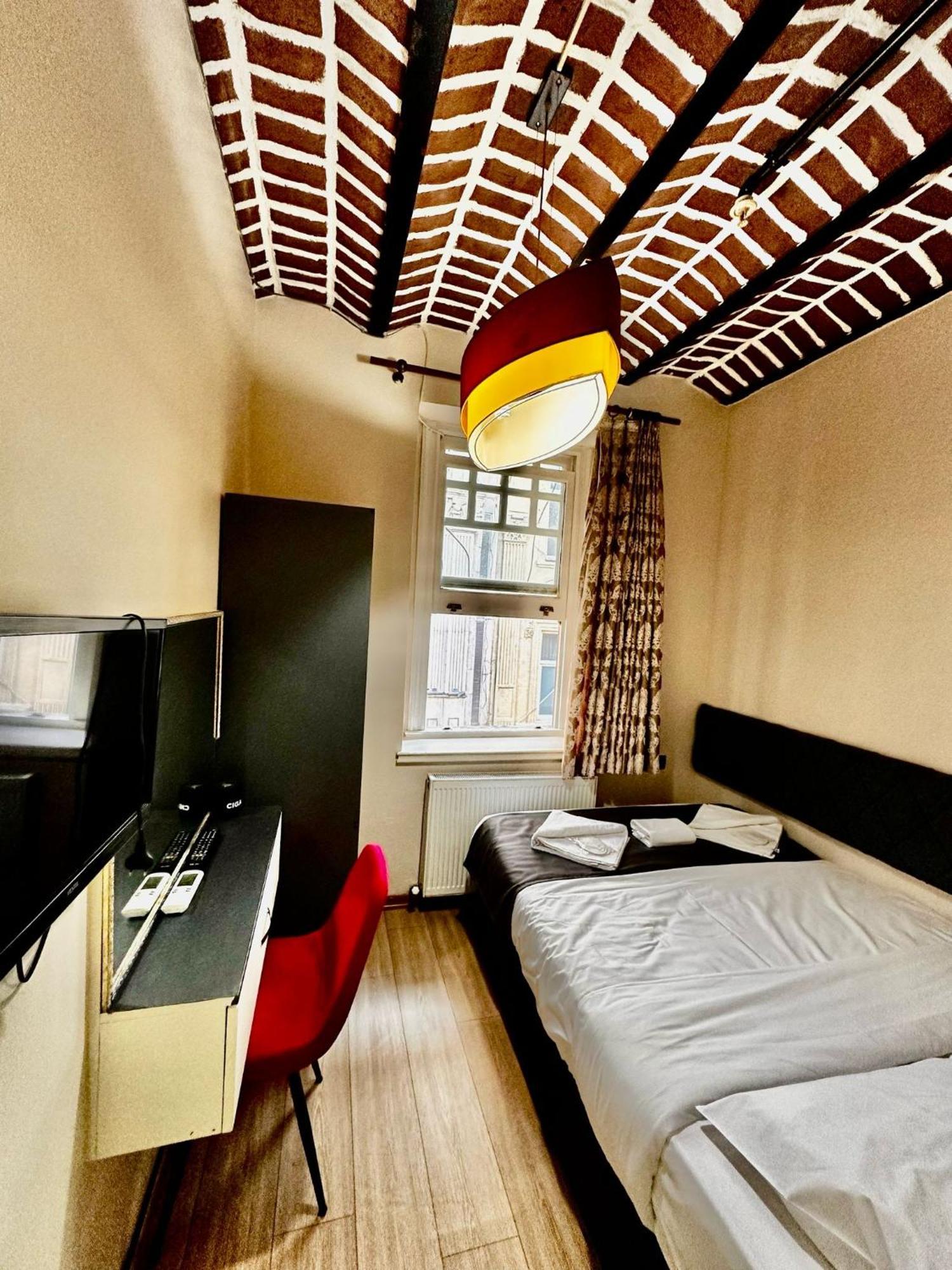 Taksim Palace * Istambul