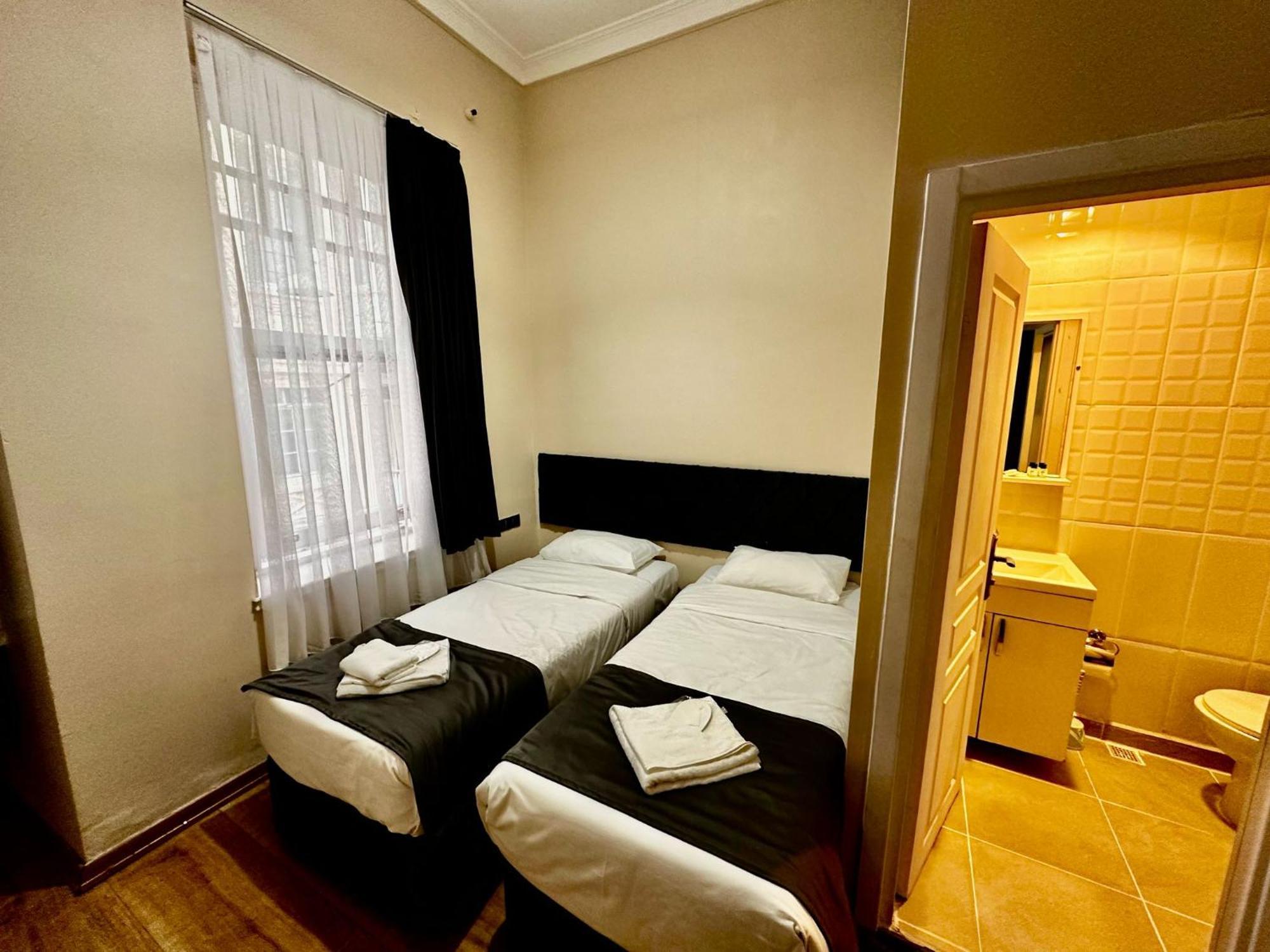 Taksim Palace Hotel