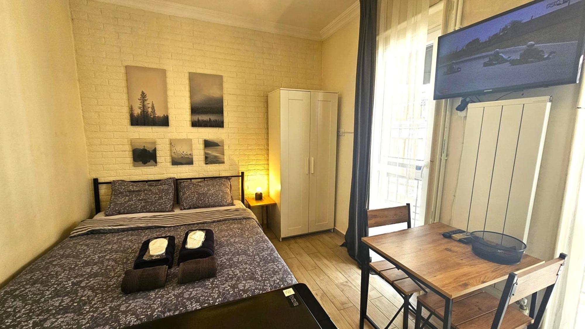 Luxury In Cihangir The Part Of Taksim Center Apartment *