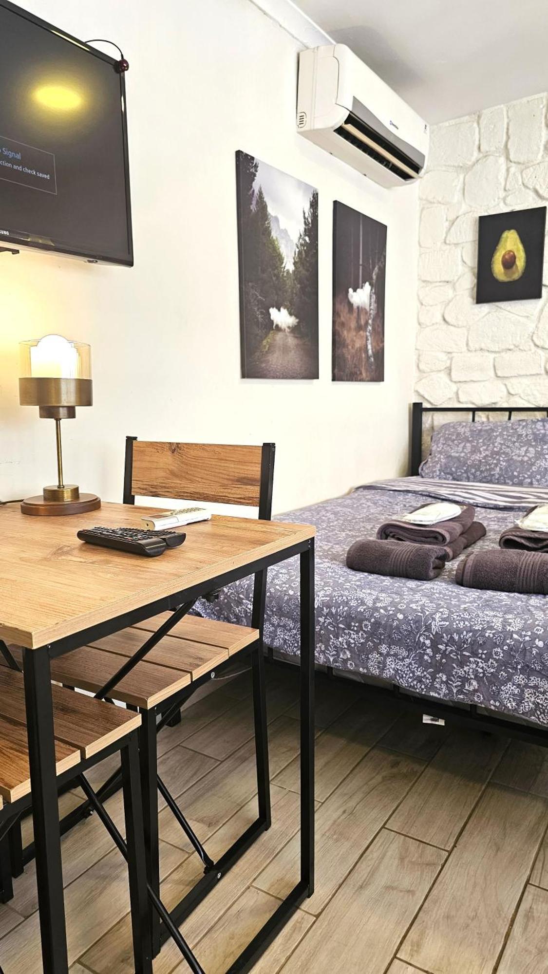 Luxury In Cihangir The Part Of Taksim Center Apartment