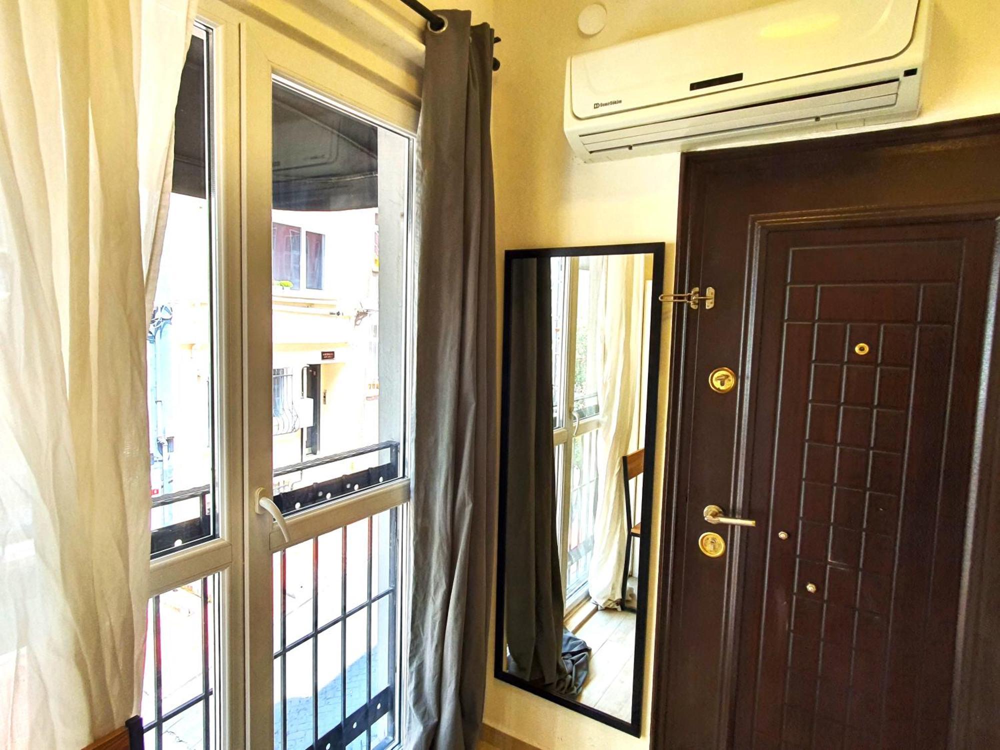 Luxury In Cihangir The Part Of Taksim Center Istanbul